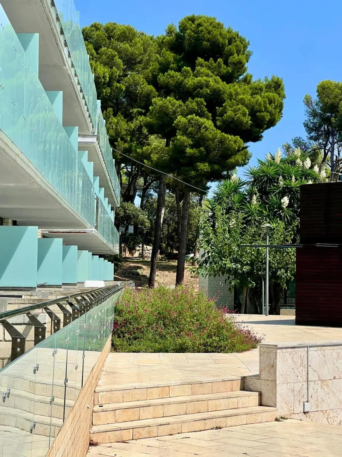 Property building in Aparthotel Comtat Sant Jordi Property building in Aparthotel Comtat Sant Jordi