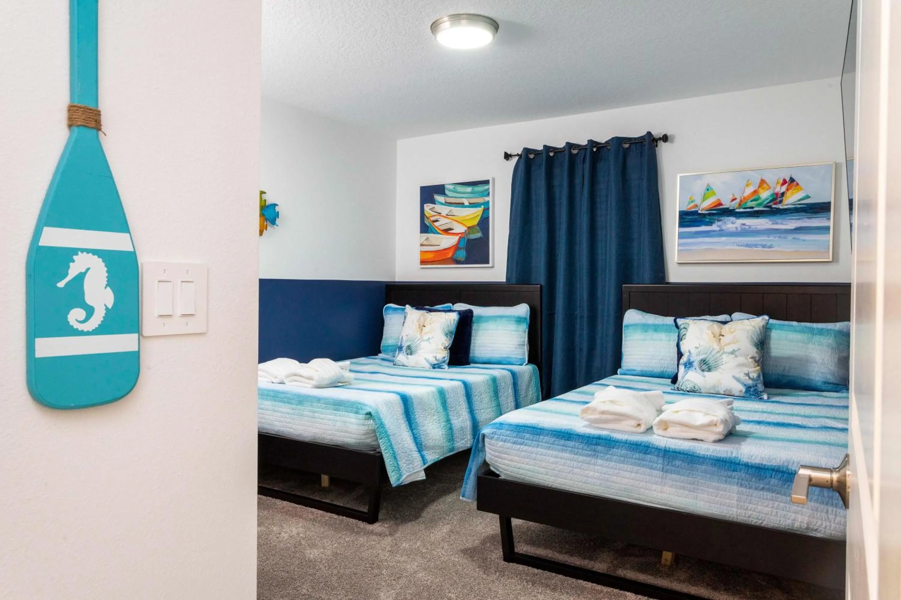 Bed in Stunning 4 Bd w/ Pool Close to Disney @ Champions Gate 1158