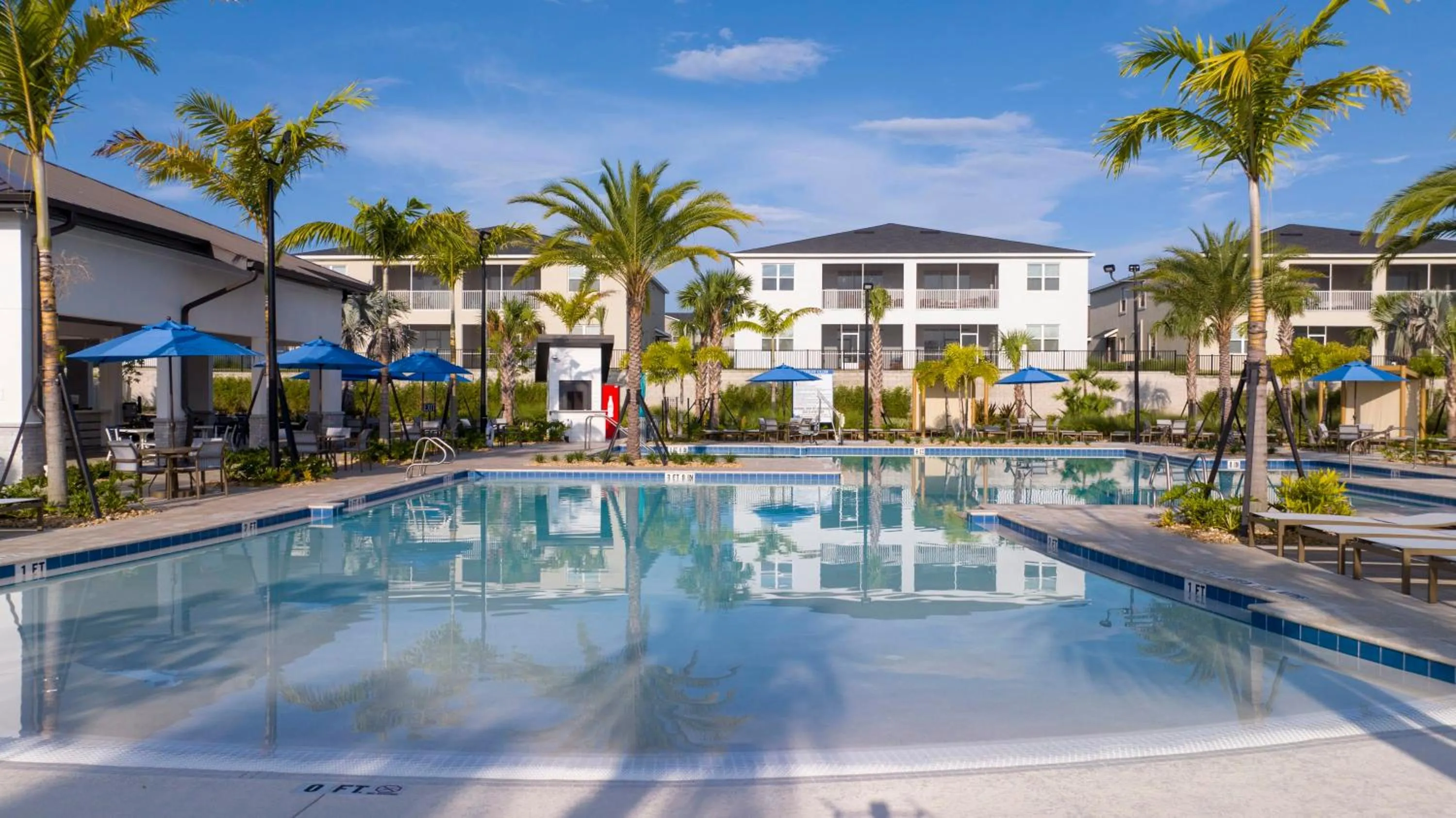 Stunning 4 Bd w/ Pool Close to Disney @ Champions Gate 1158