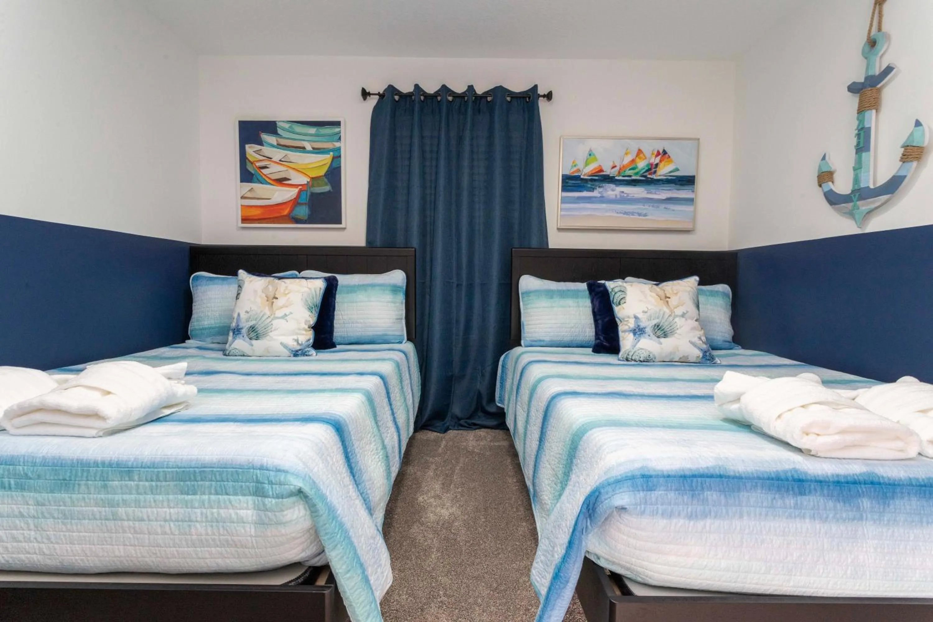 Bed in Stunning 4 Bd w/ Pool Close to Disney @ Champions Gate 1158