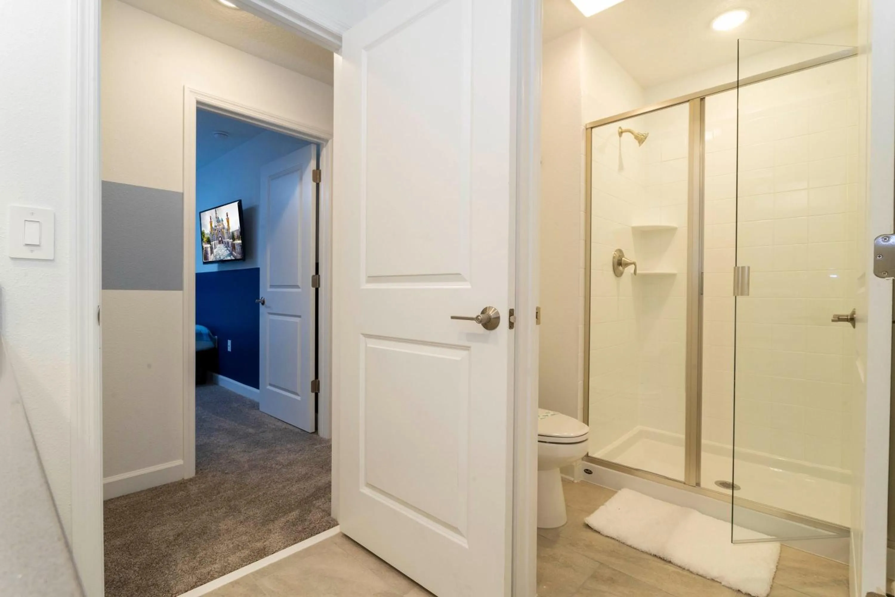 Stunning 4 Bd w/ Pool Close to Disney @ Champions Gate 1158