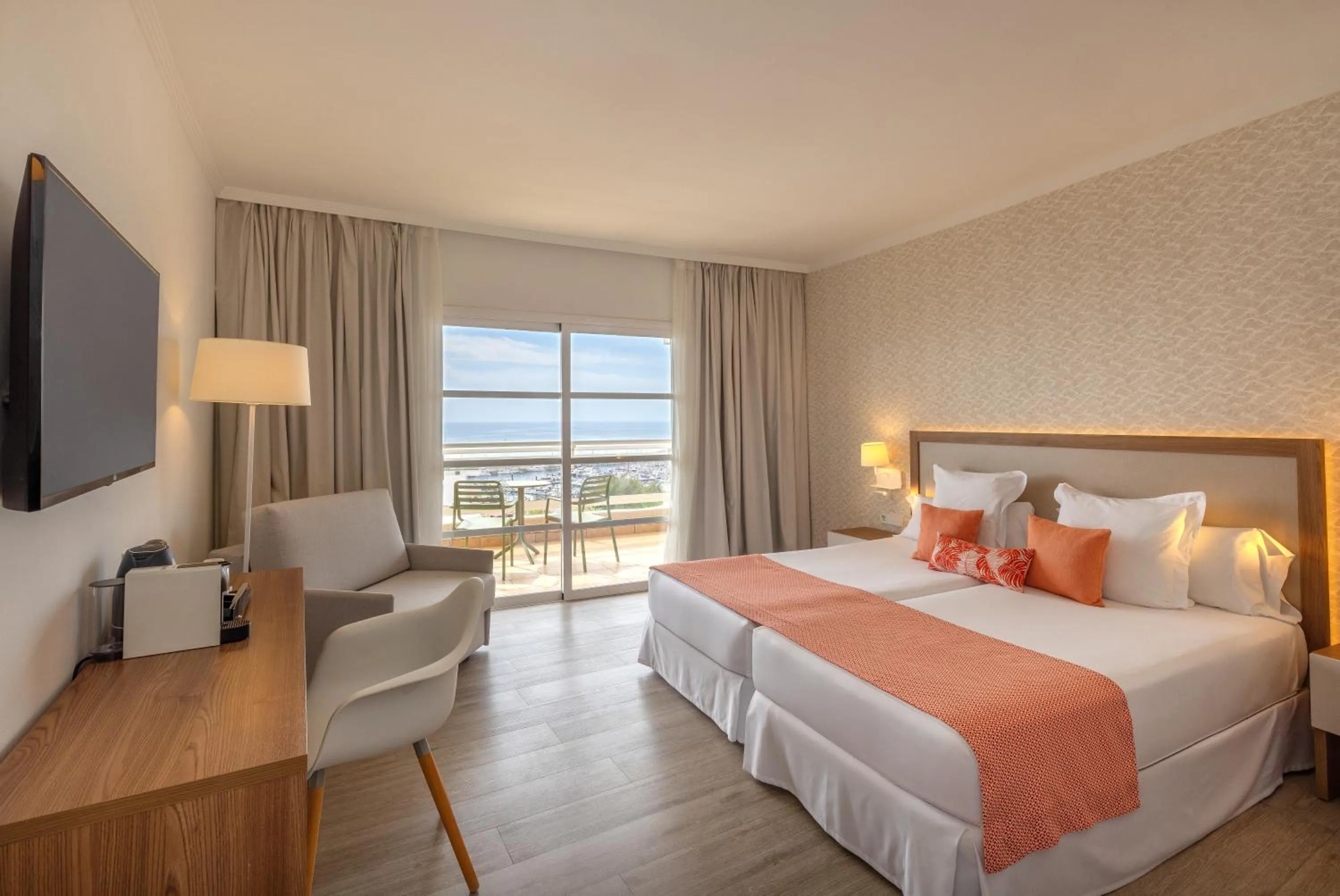 Bed in Alua Atlantico Golf - All Inclusive