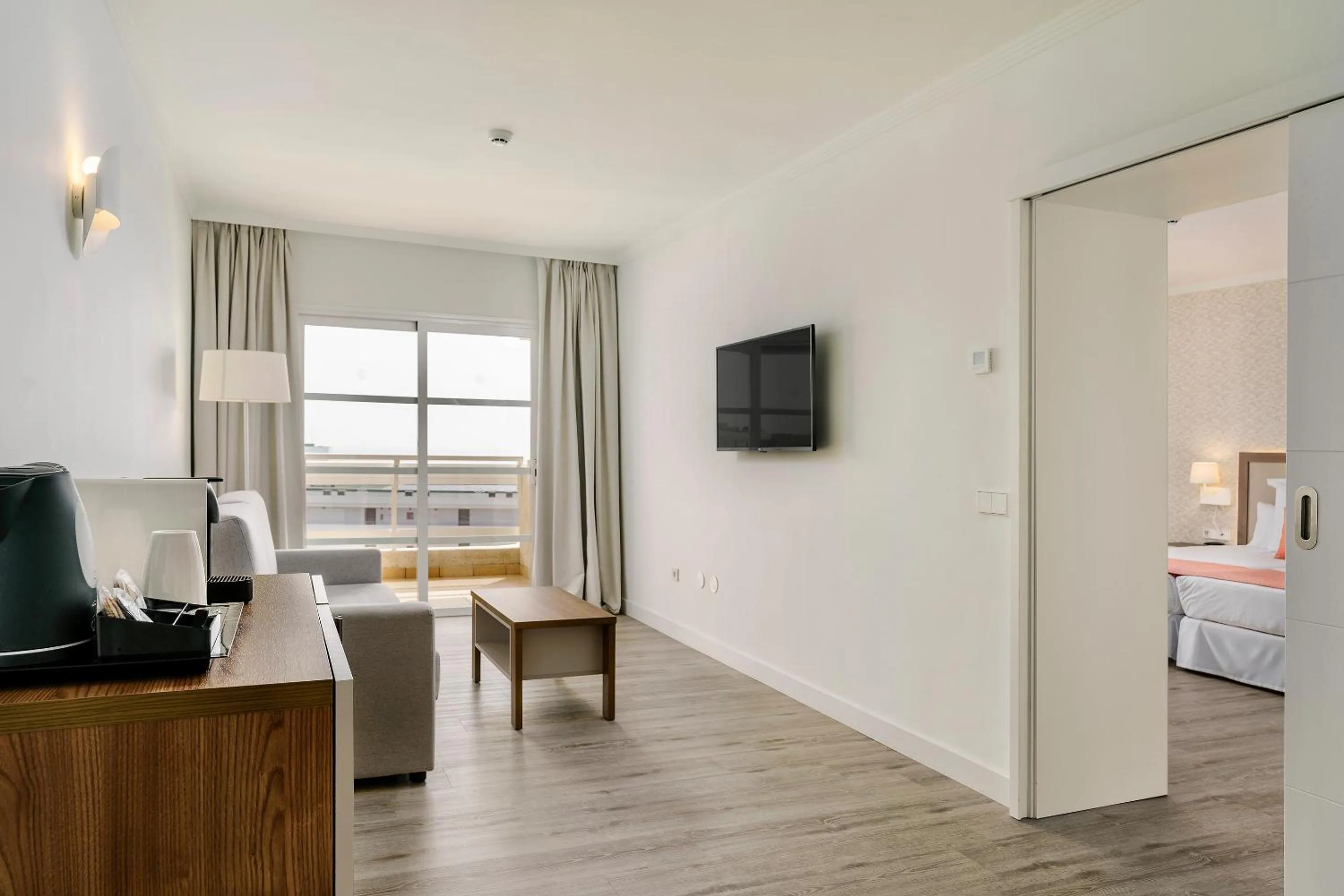 Living room, Bed in Alua Atlantico Golf - All Inclusive