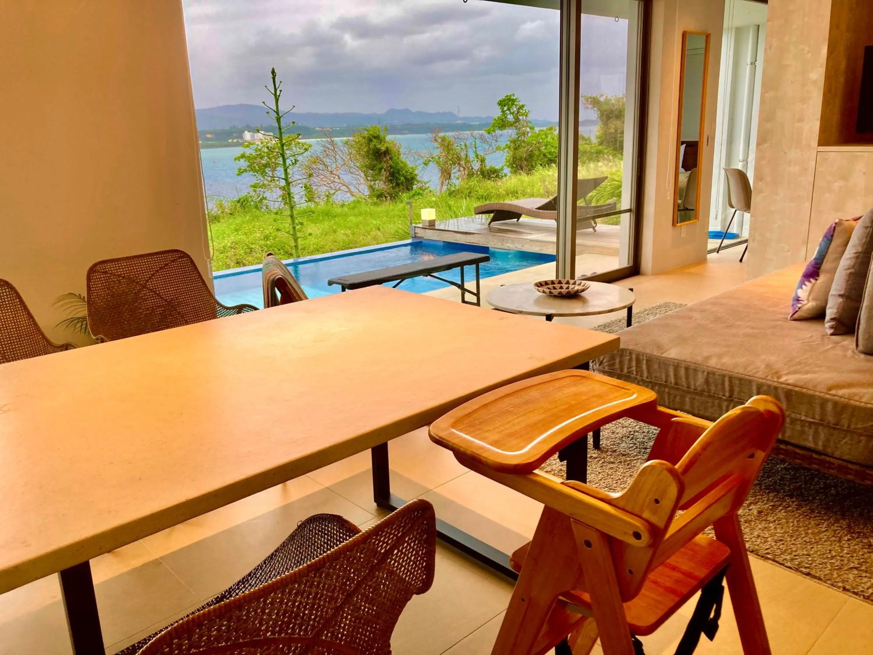 Dining area in KOURI VILLA Indigo