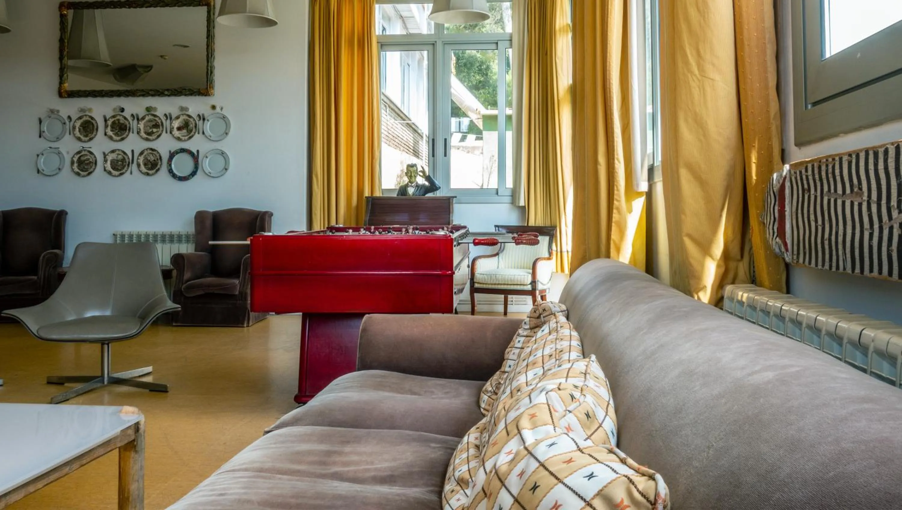 Communal lounge/ TV room in Inout