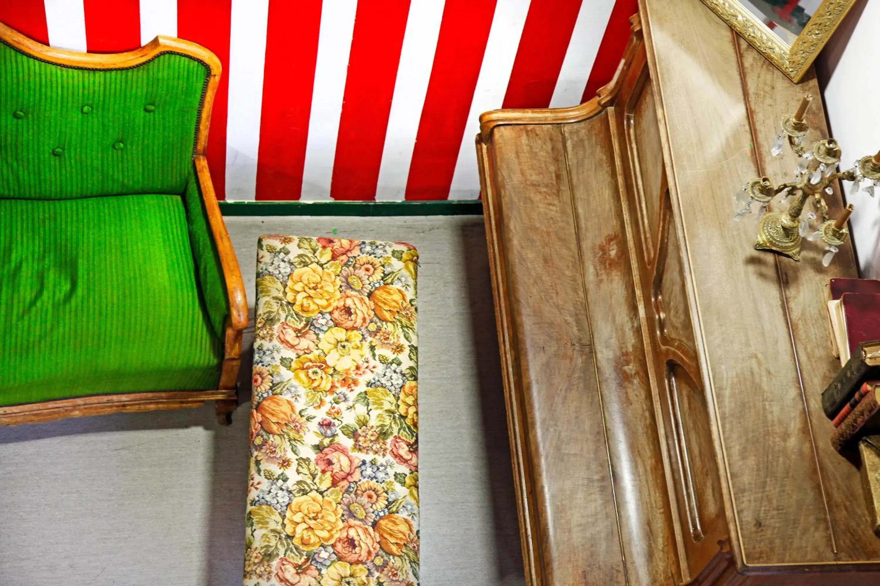 Lobby or reception in Inout Lobby or reception in Inout