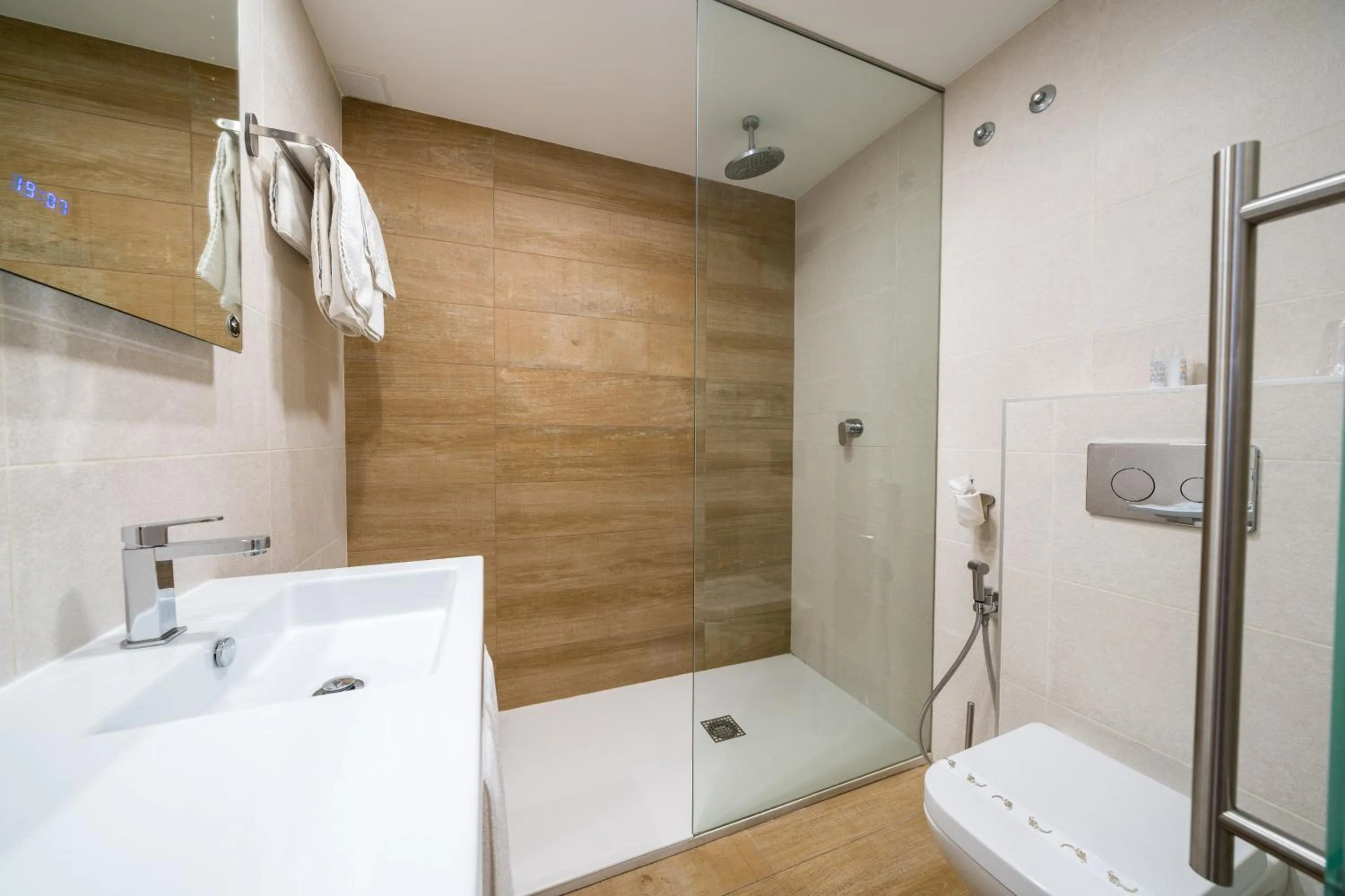 Shower in Hotel La Colina