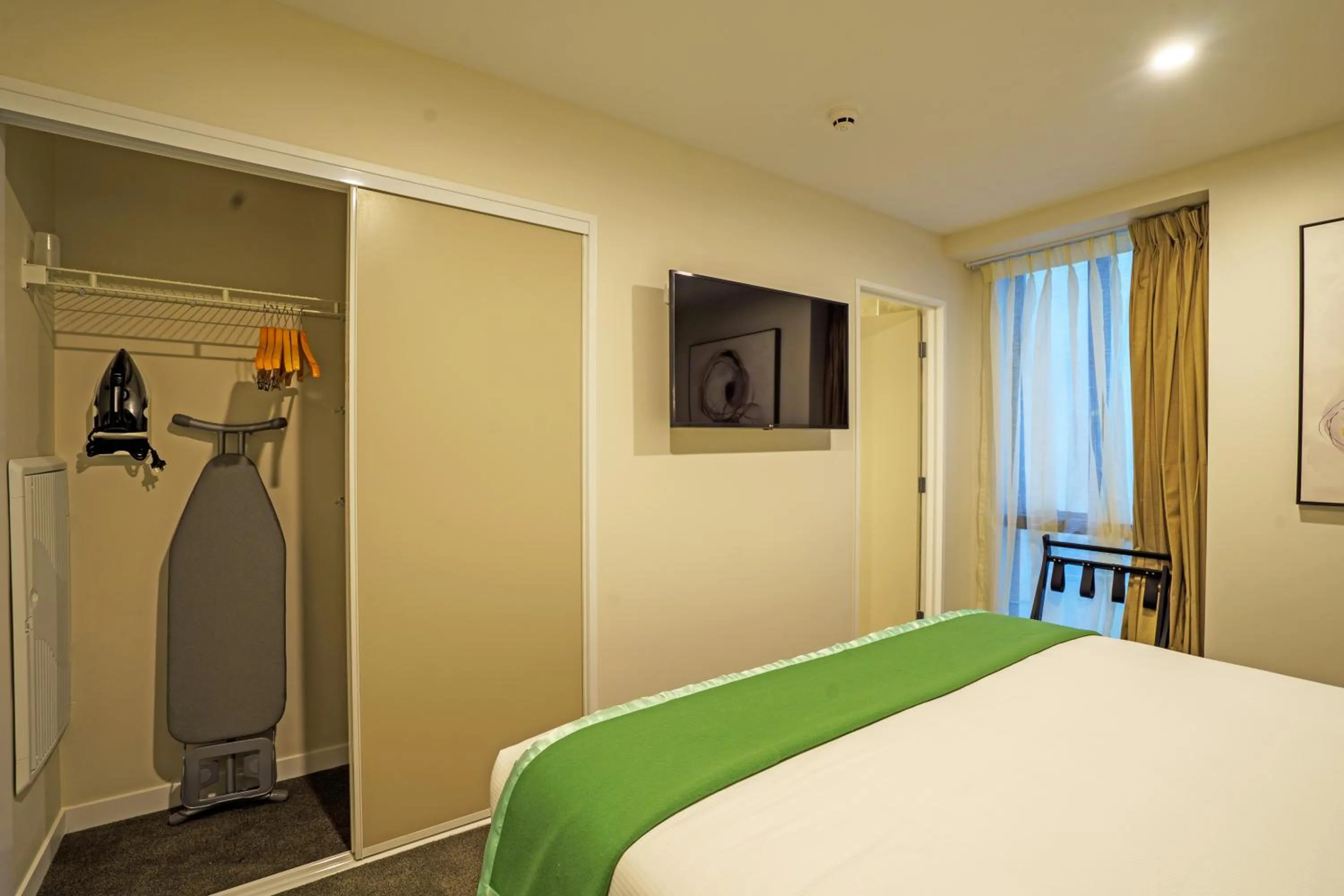 Bed in The Sebel Wellington Thorndon