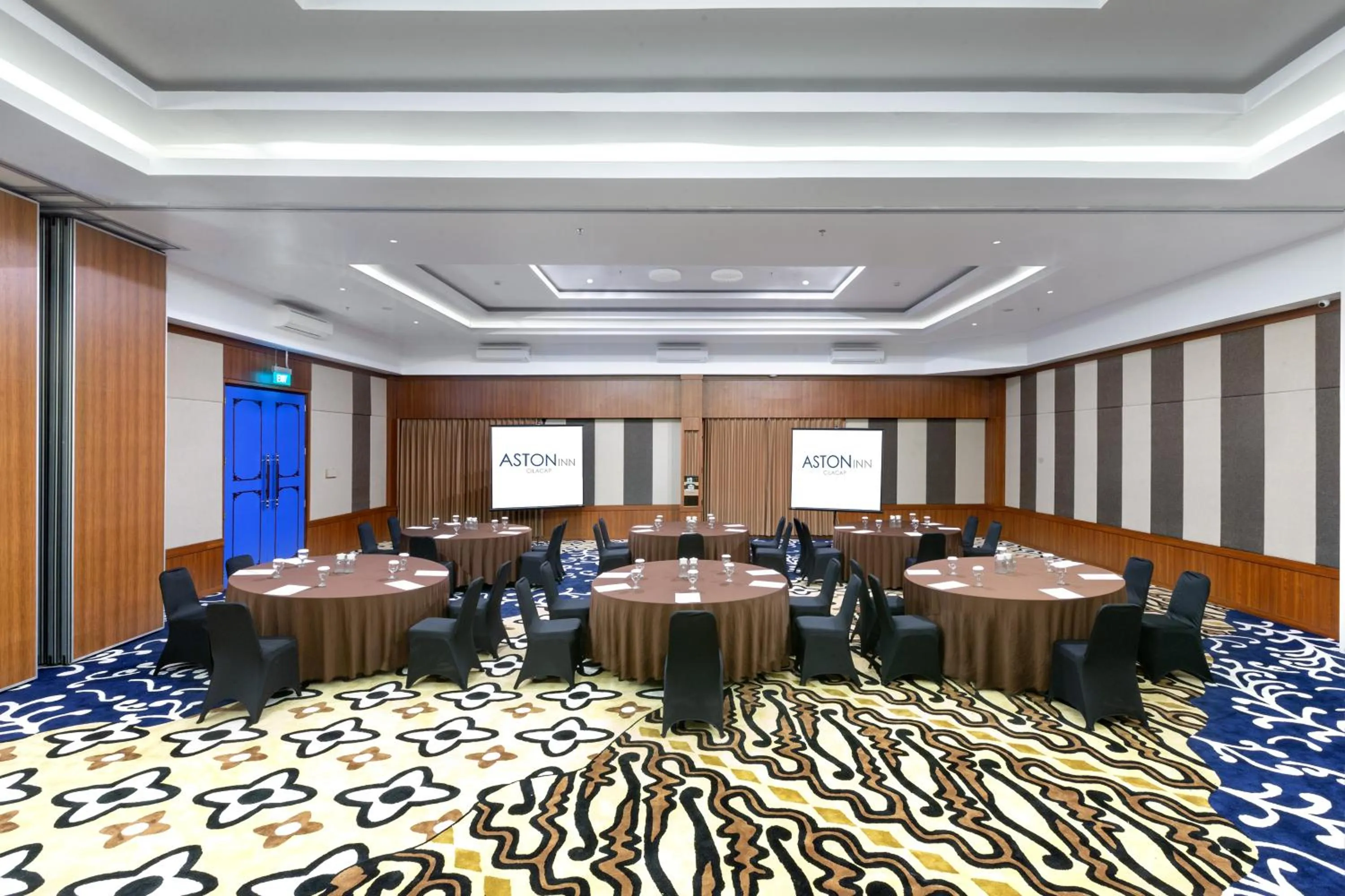 Banquet/Function facilities in Aston Inn Cilacap