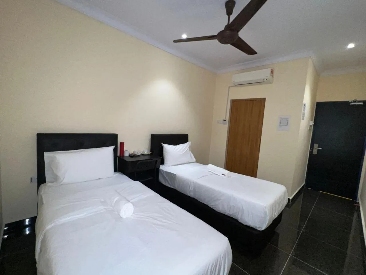 Bedroom, Bed in I Go Inn