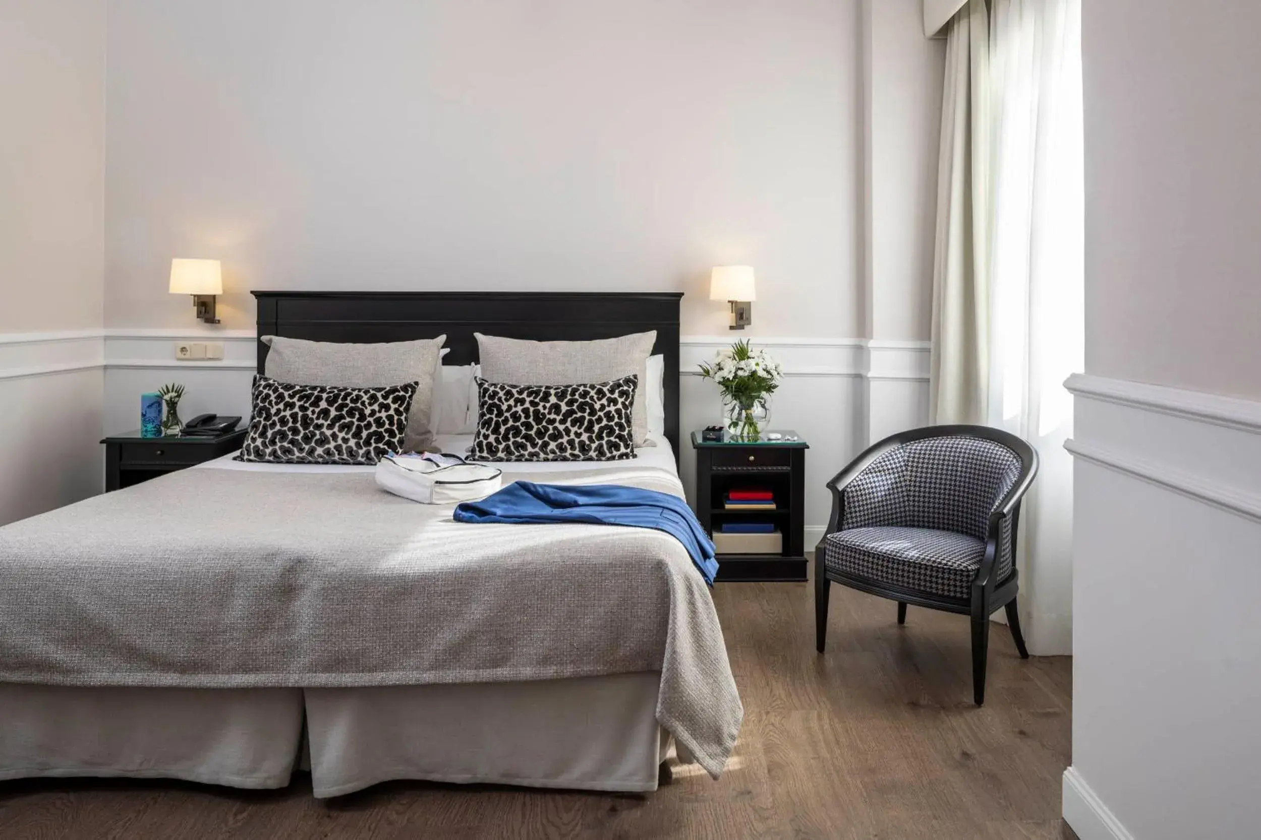 Bedroom, Bed in Emperador Bedroom, Bed in Emperador