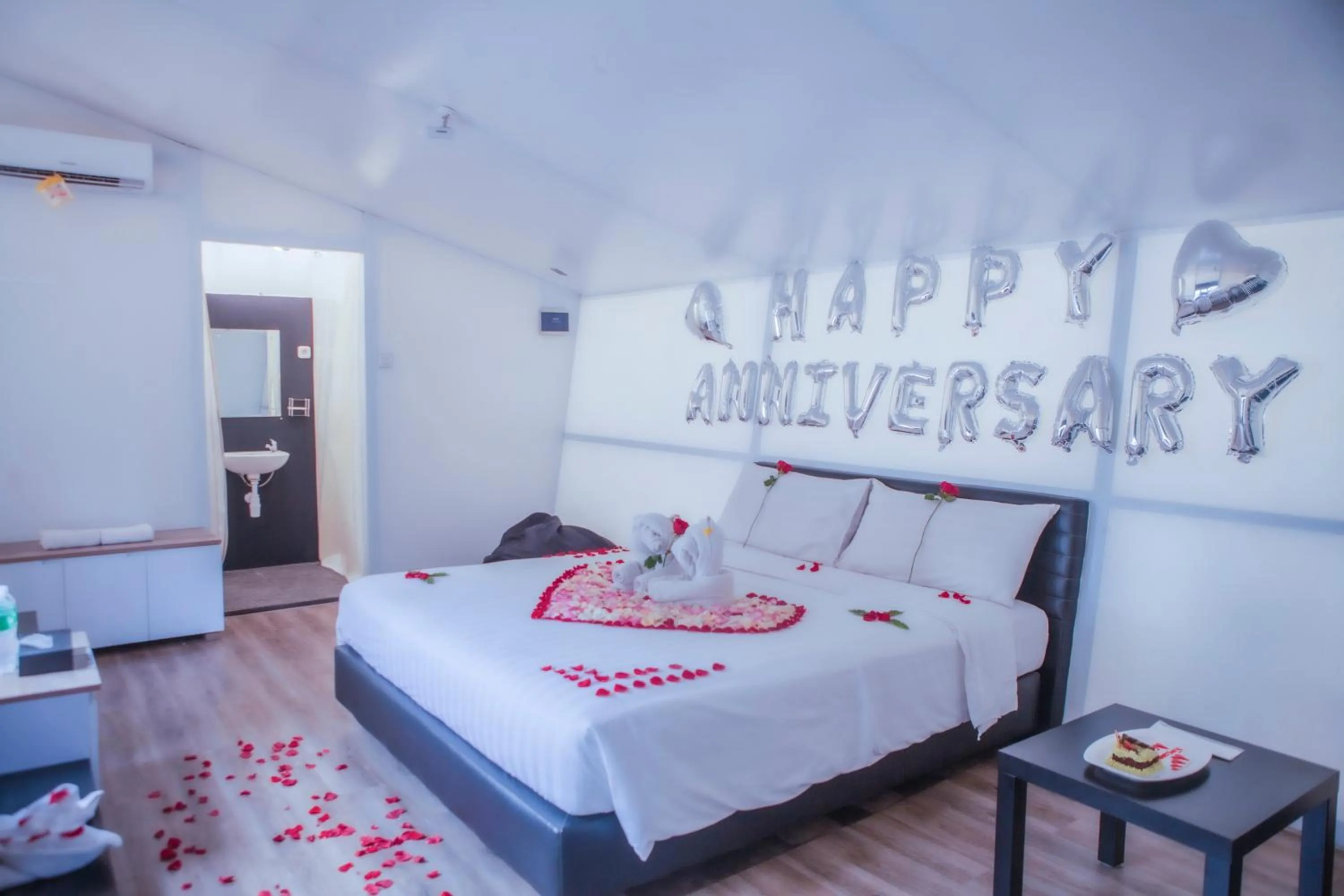 Bed in Leuweung Geledegan Ecoldge