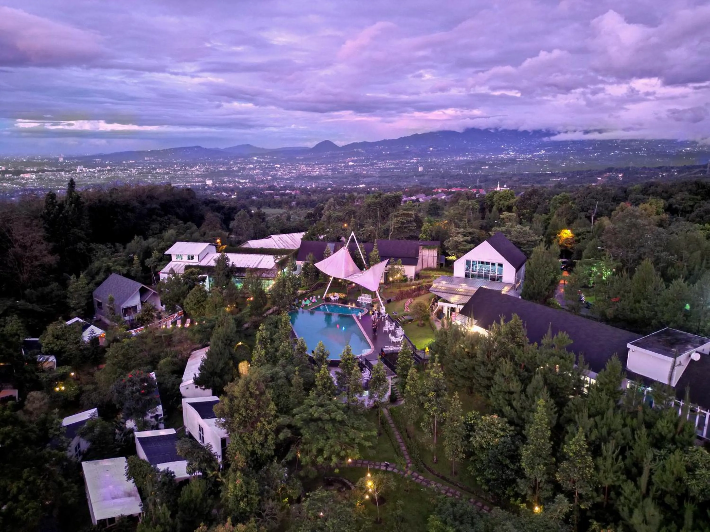 Natural landscape in Leuweung Geledegan Ecoldge