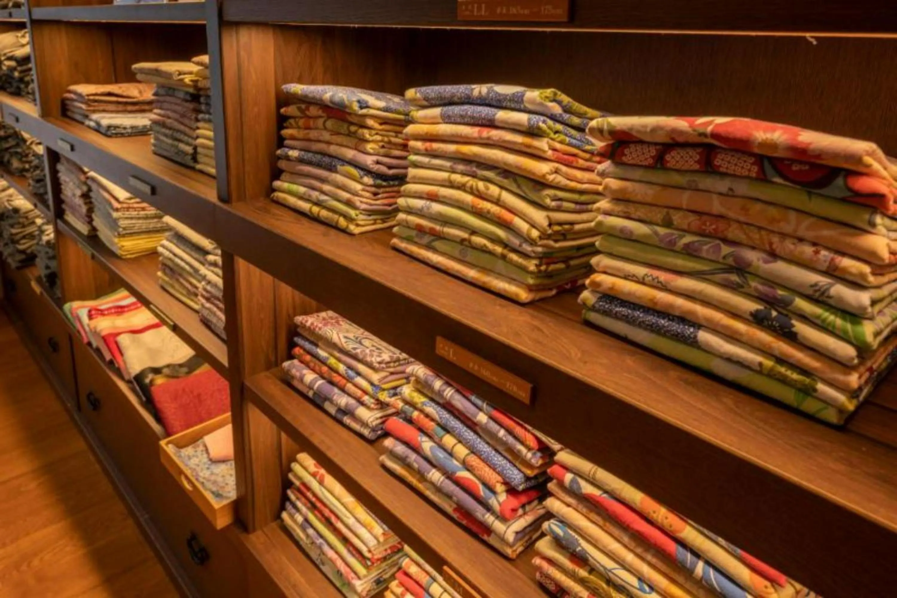 Evening entertainment in Shionoyu Onsen Rengetsu