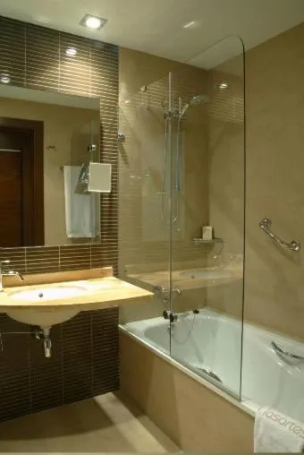 Bathroom in Sercotel Las Artes Pinto