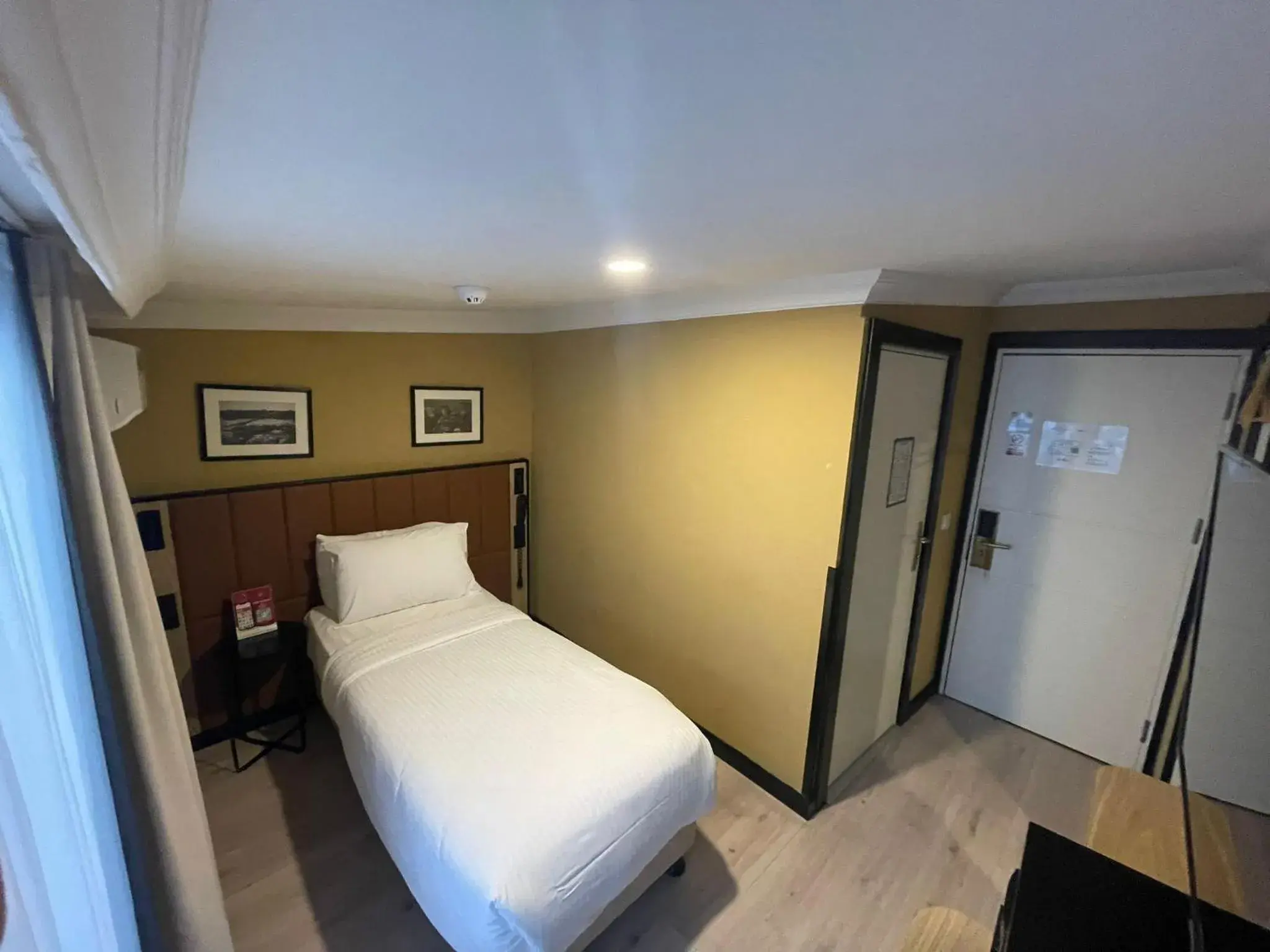 Bed in EA Exclusive Hotel Bed in EA Exclusive Hotel