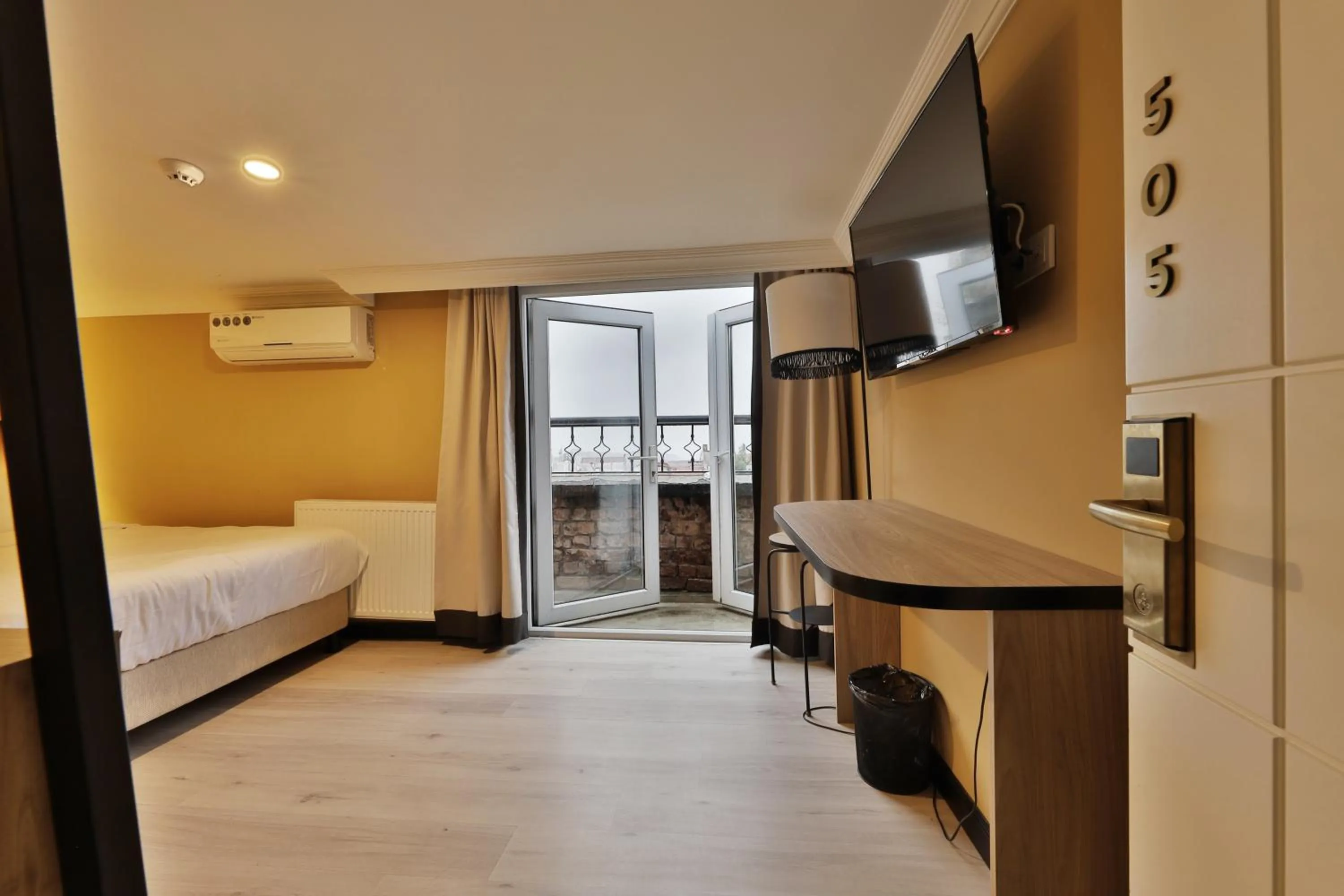 TV and multimedia, Bed in EA Exclusive Hotel