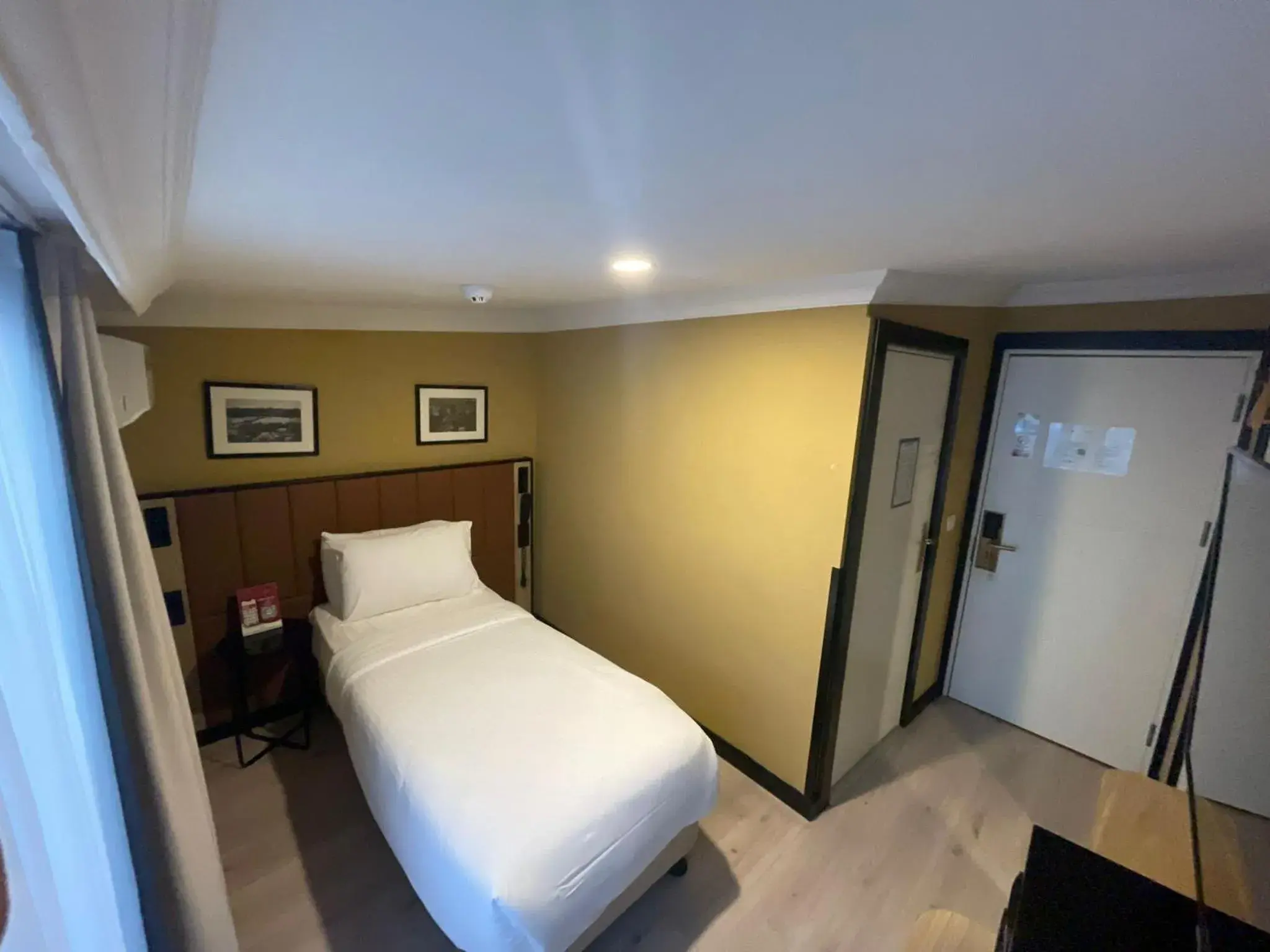 Bed in EA Exclusive Hotel Bed in EA Exclusive Hotel