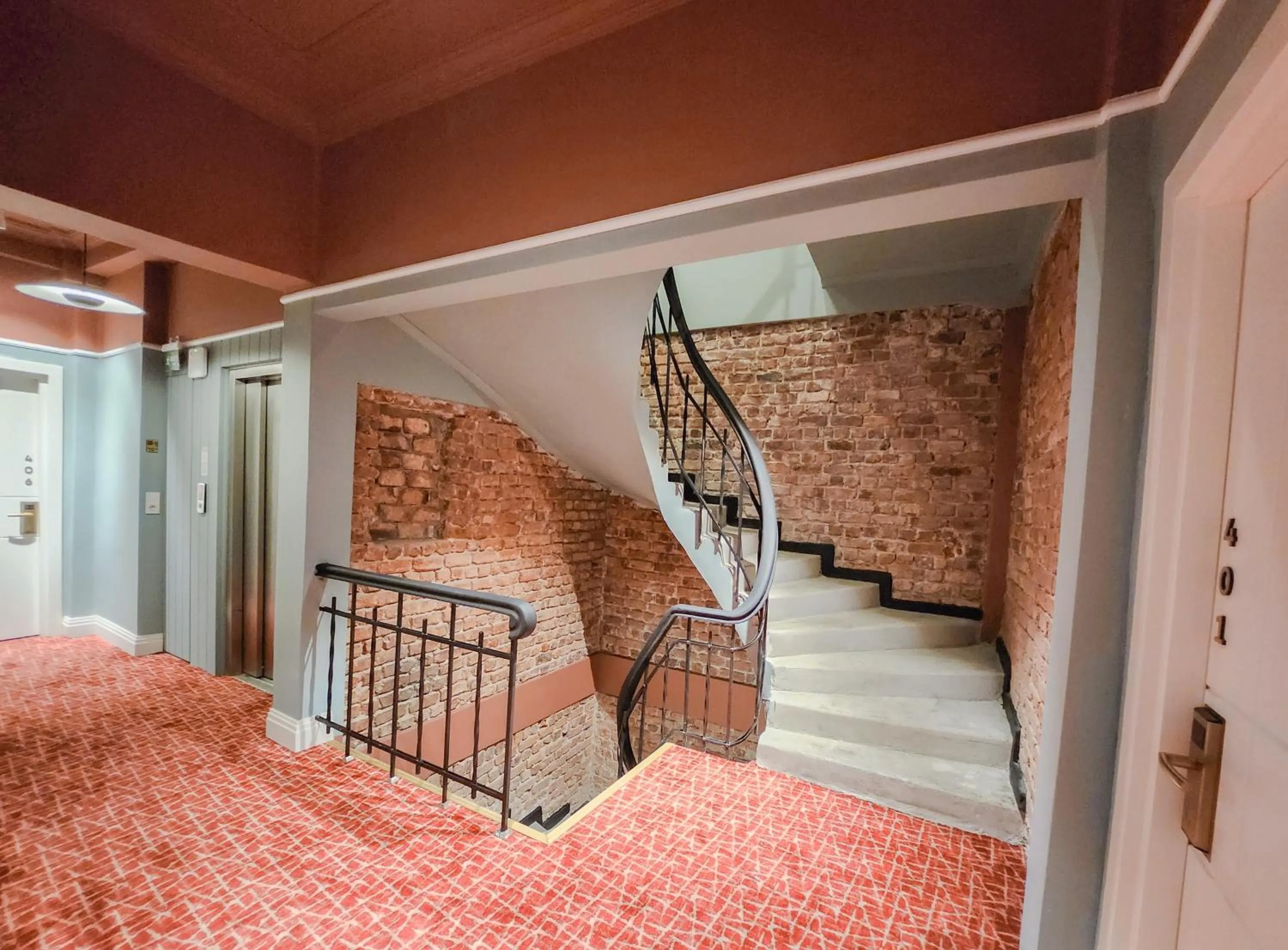 On site, Bed in EA Exclusive Hotel