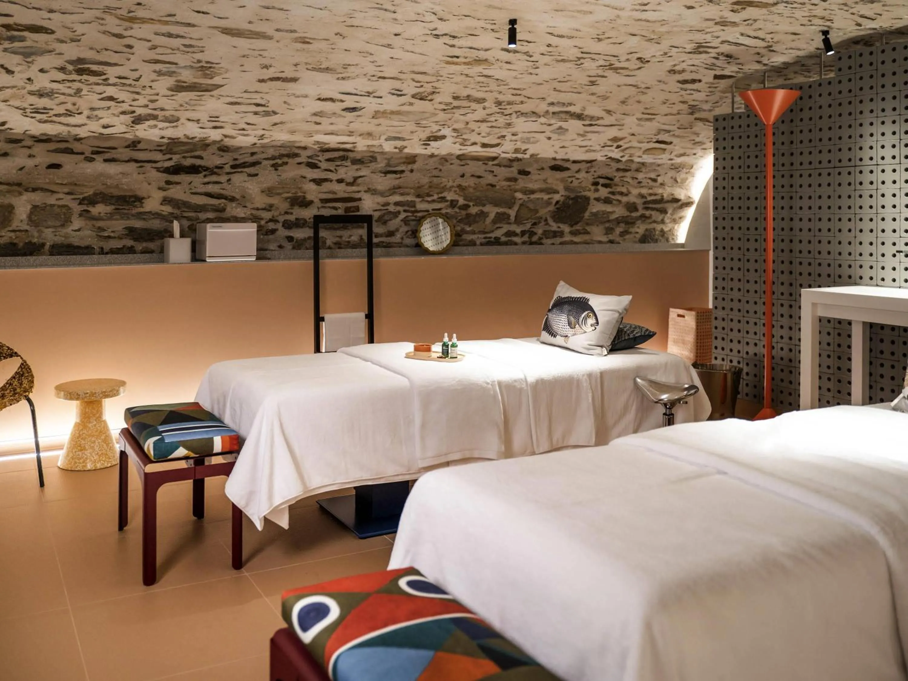 Spa and wellness centre/facilities, Bed in Mama Shelter Rennes