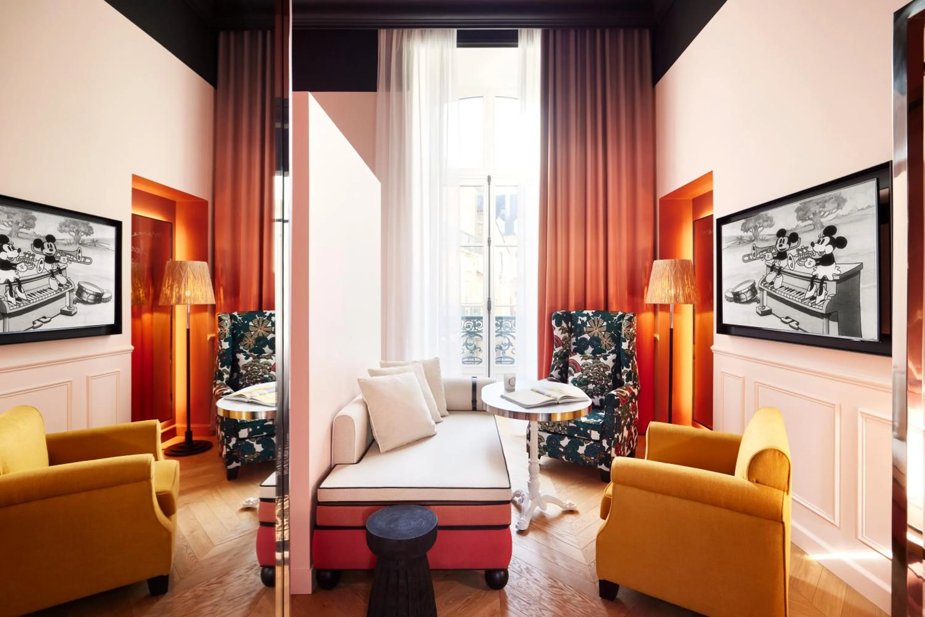 Bed in Mama Shelter Rennes