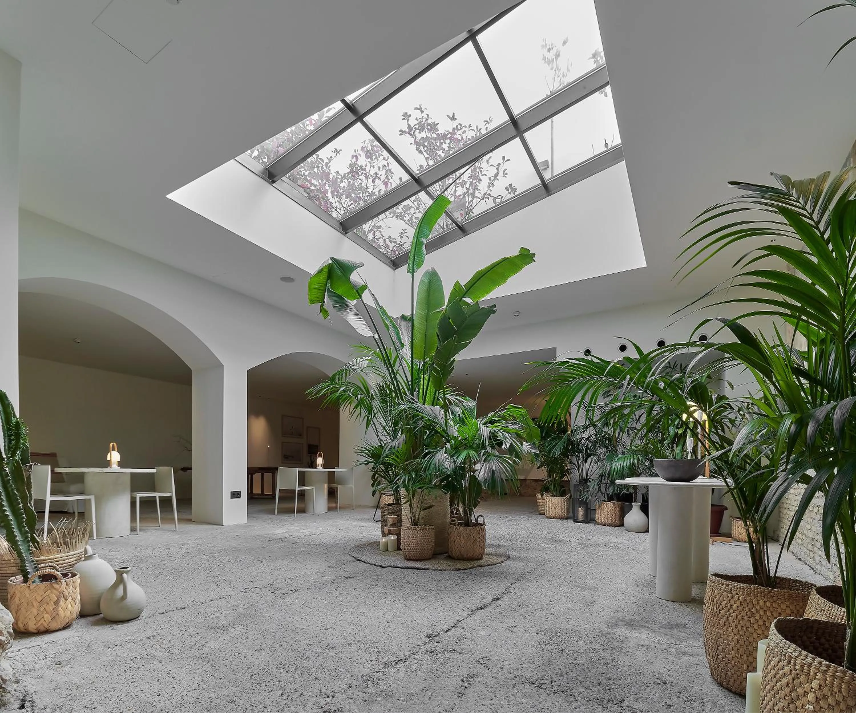 Property building in Hotel Avenida