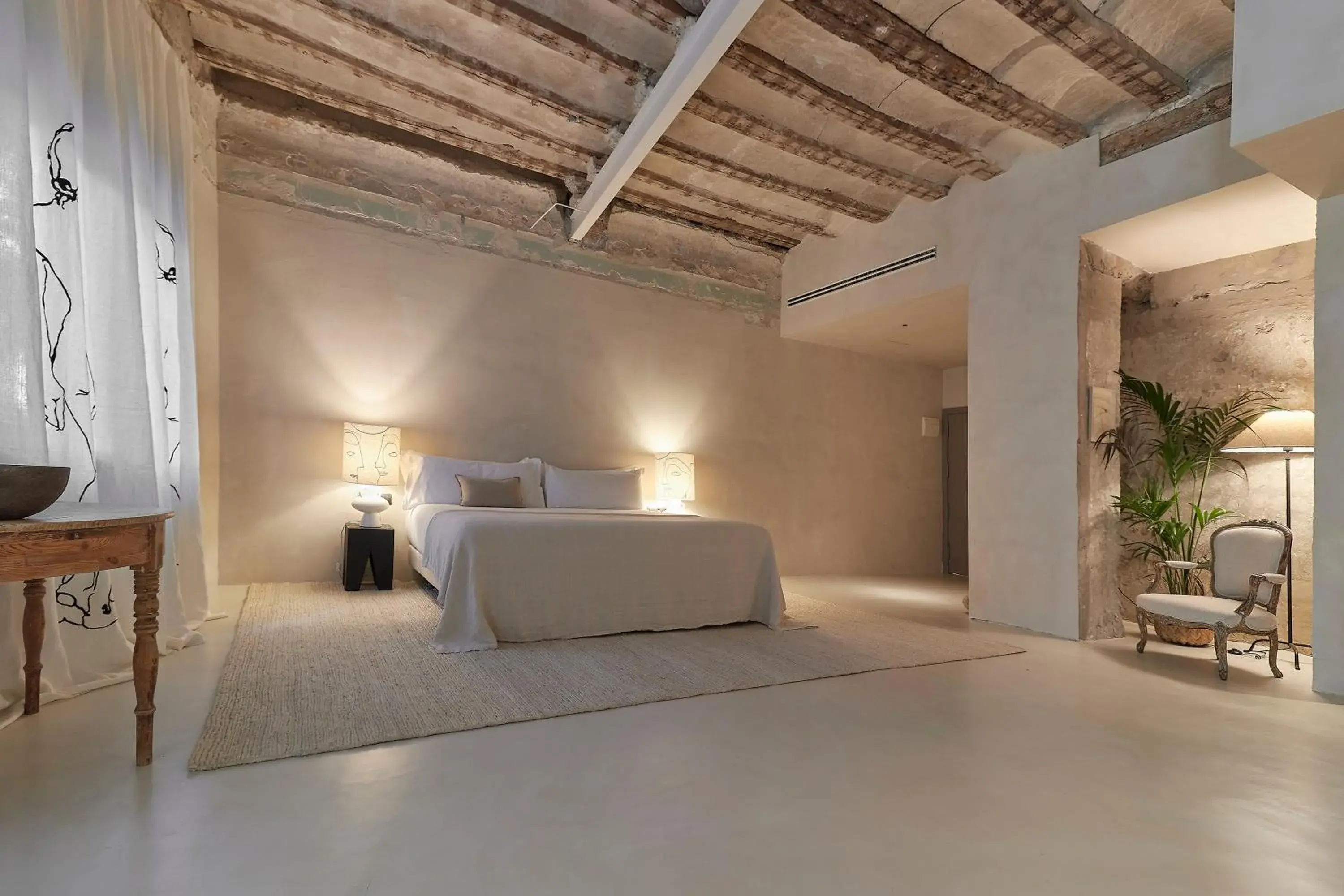 Bedroom, Bed in Hotel Avenida Bedroom, Bed in Hotel Avenida