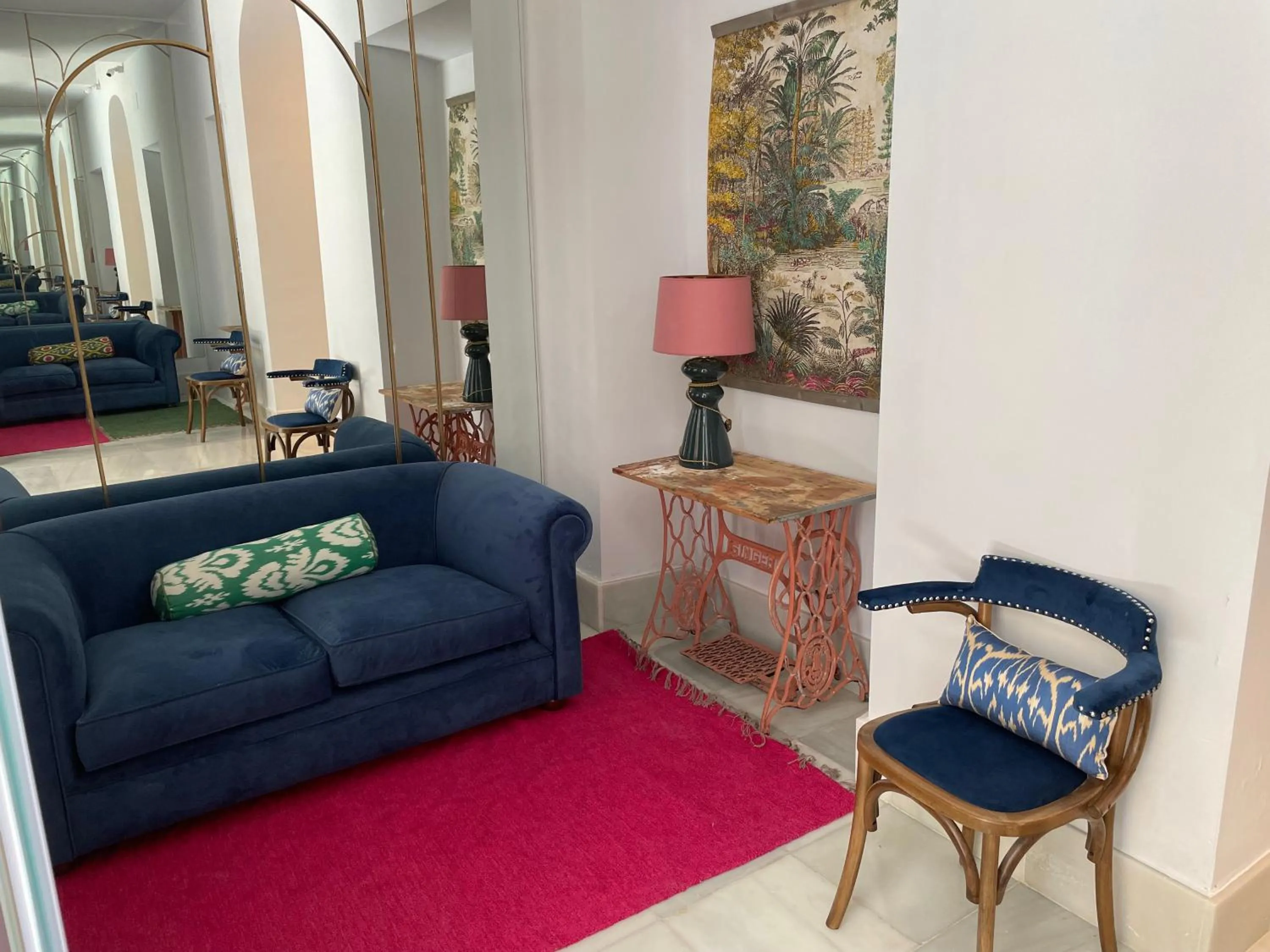 Living room in Hostal Hom Museo