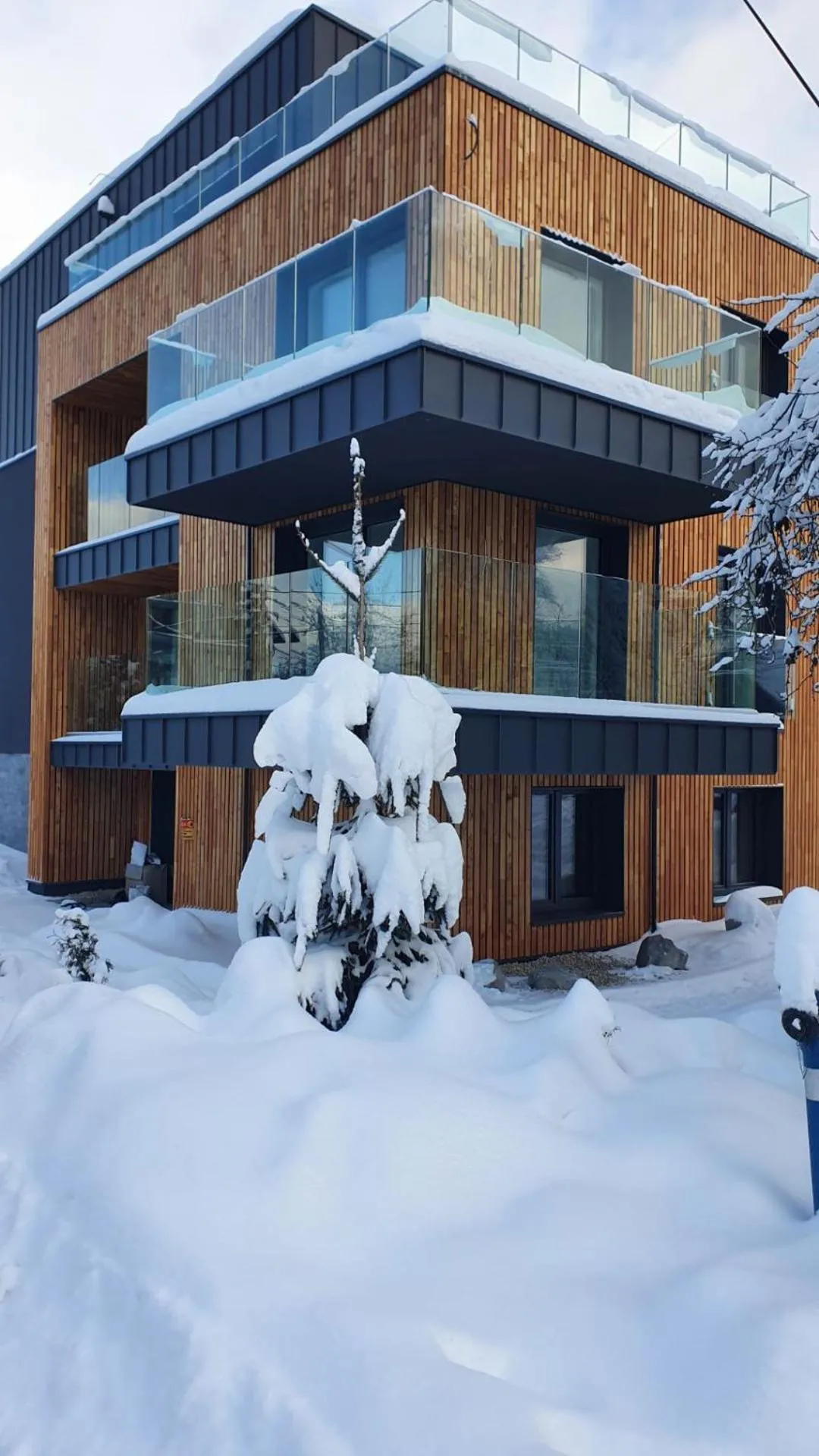 Property building in Apartamenty Nowa Osada - by VillaOlimpijska2