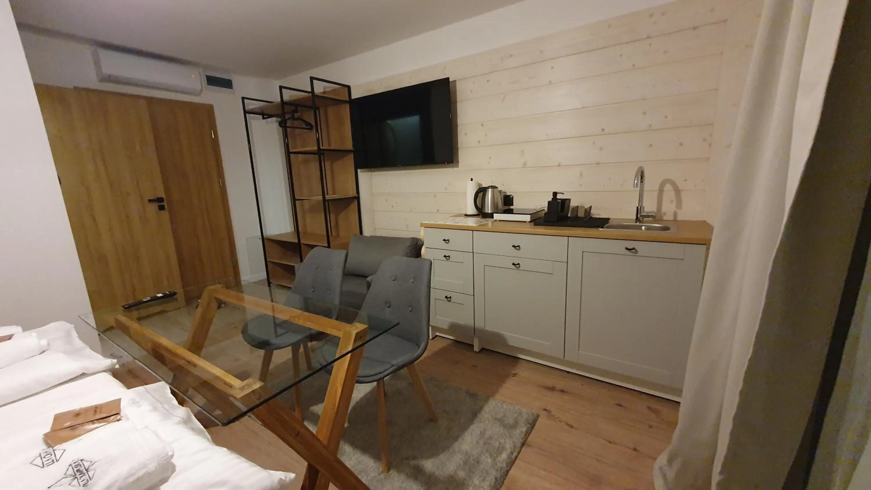 TV and multimedia in Apartamenty Nowa Osada - by VillaOlimpijska2