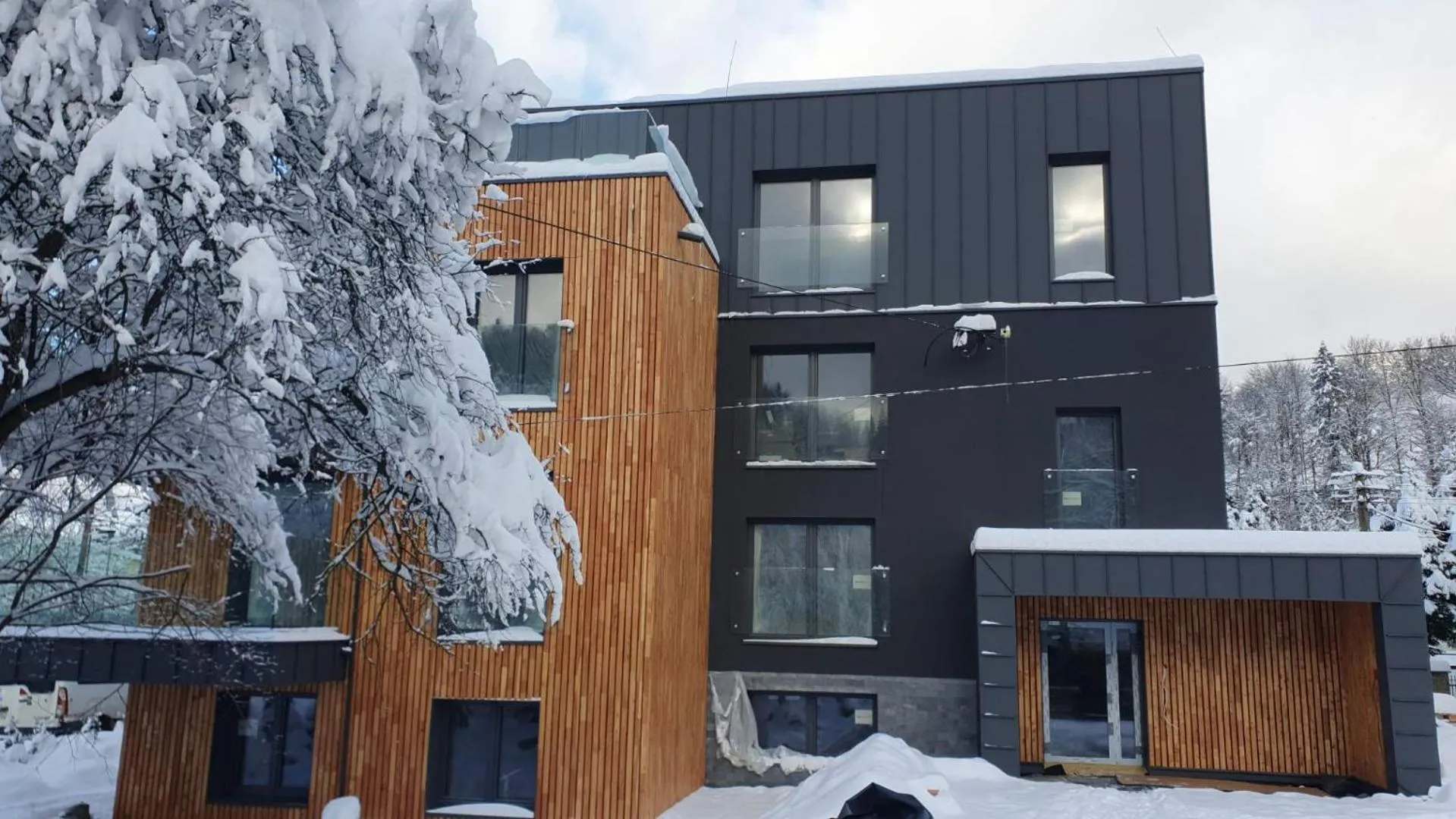 Property building in Apartamenty Nowa Osada - by VillaOlimpijska2