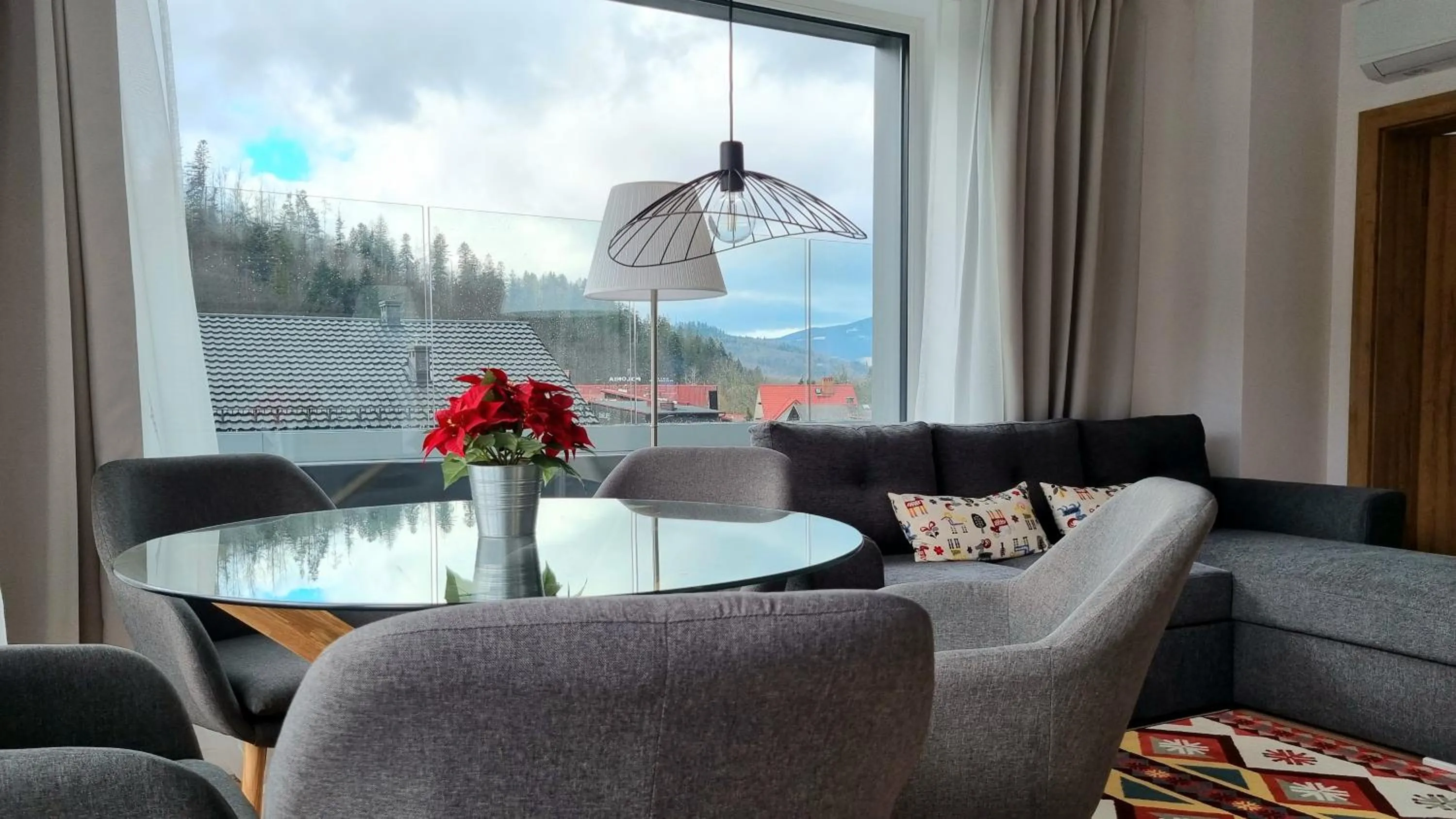 Living room in Apartamenty Nowa Osada - by VillaOlimpijska2