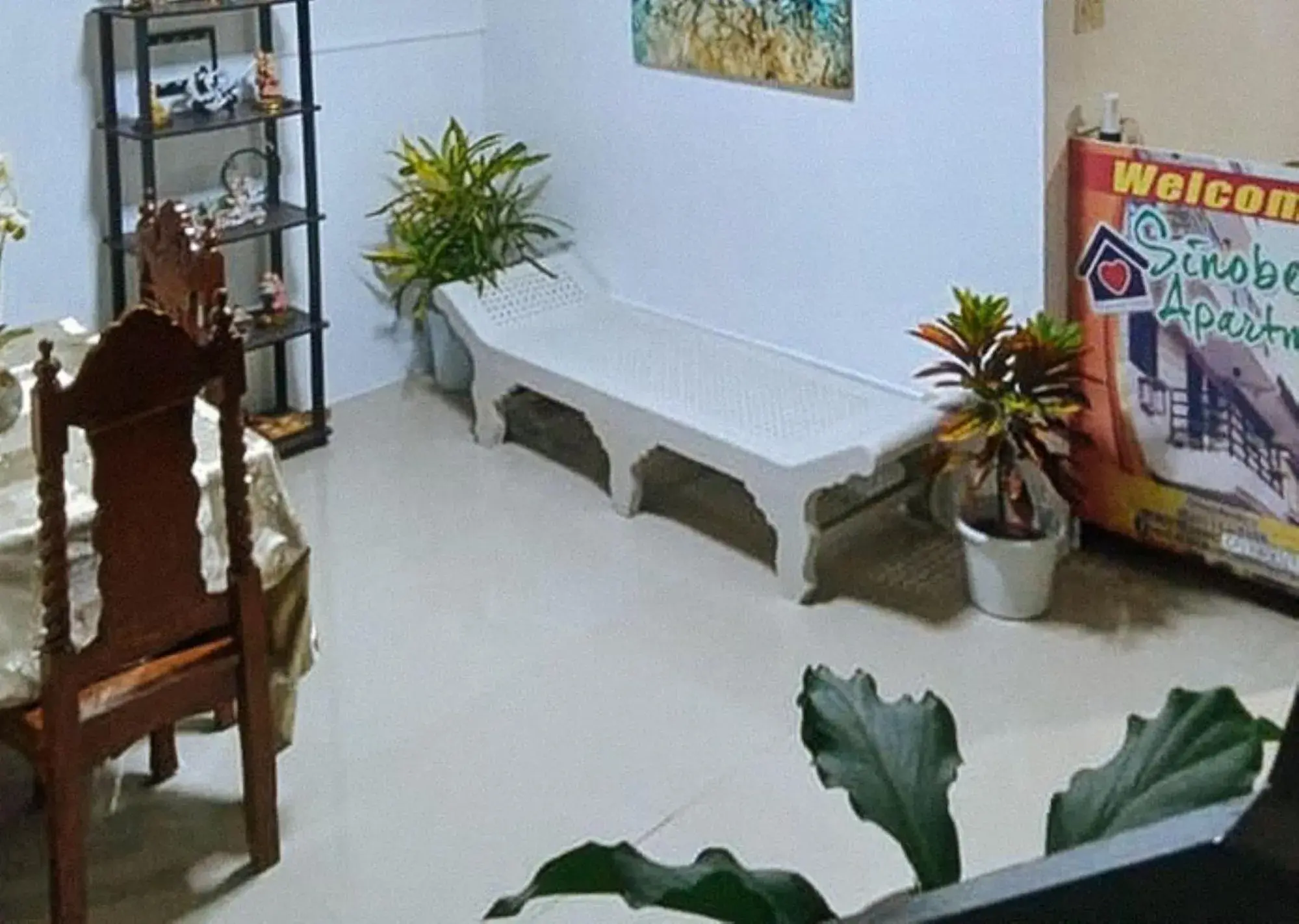 Lobby or reception in Sinoben Apartments by RedDoorz Lobby or reception in Sinoben Apartments by RedDoorz