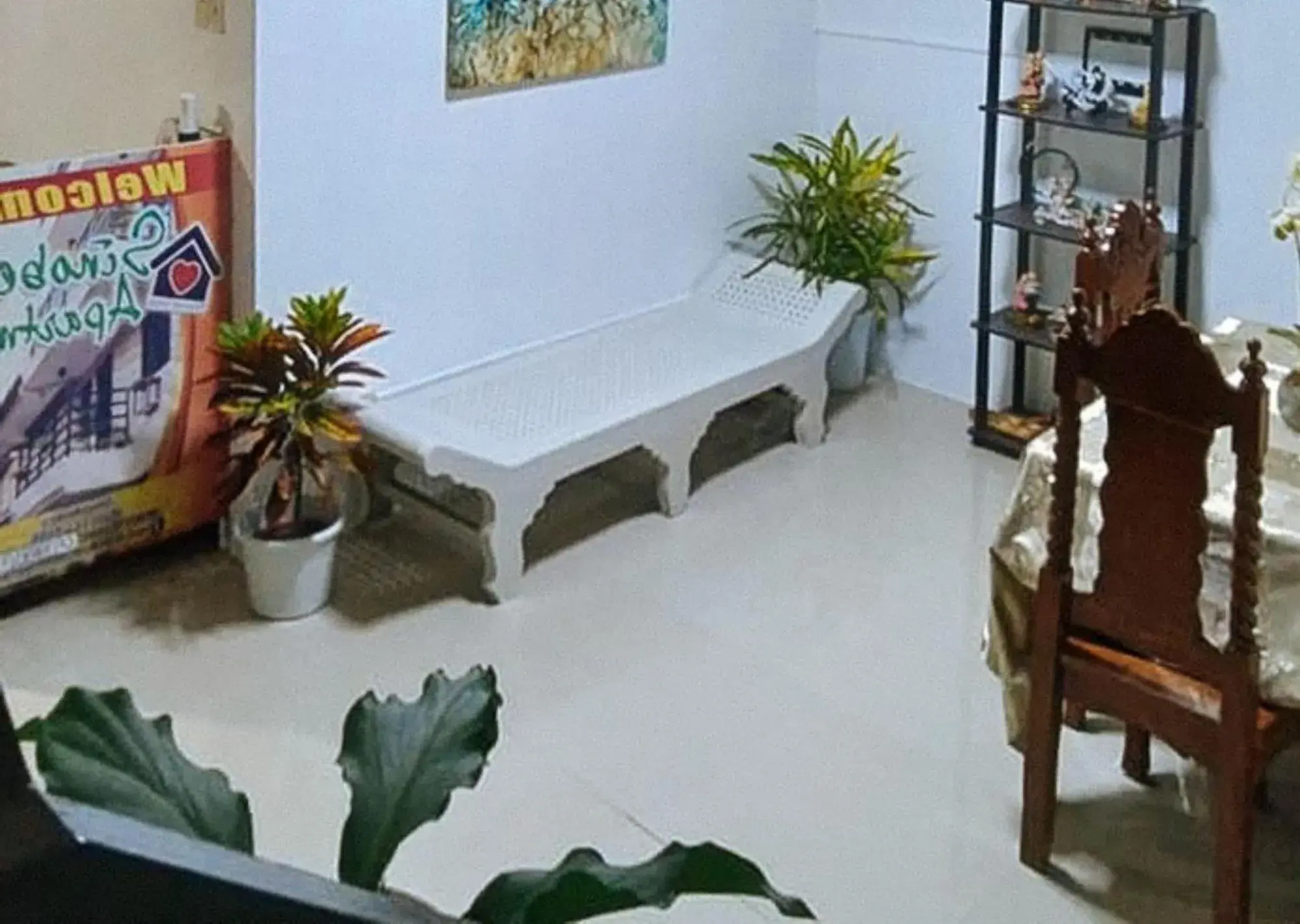 Living room, Bed in Sinoben Apartments by RedDoorz Living room, Bed in Sinoben Apartments by RedDoorz