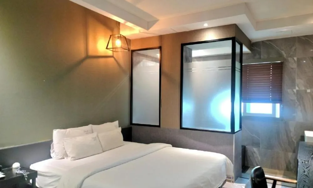 Bed in Jinhae Pasta Hotel