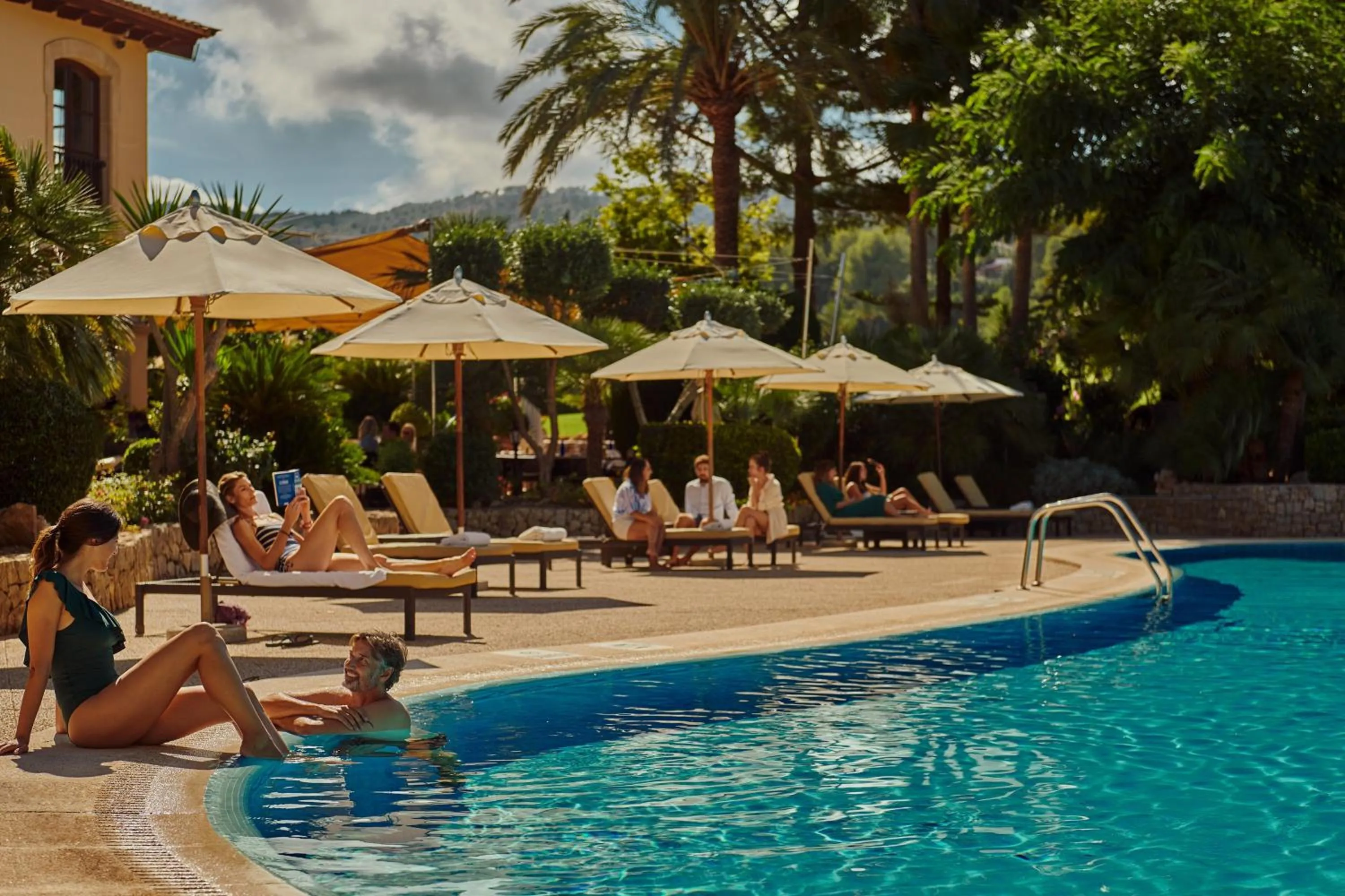 Swimming pool in Sheraton Mallorca Arabella Golf Hotel