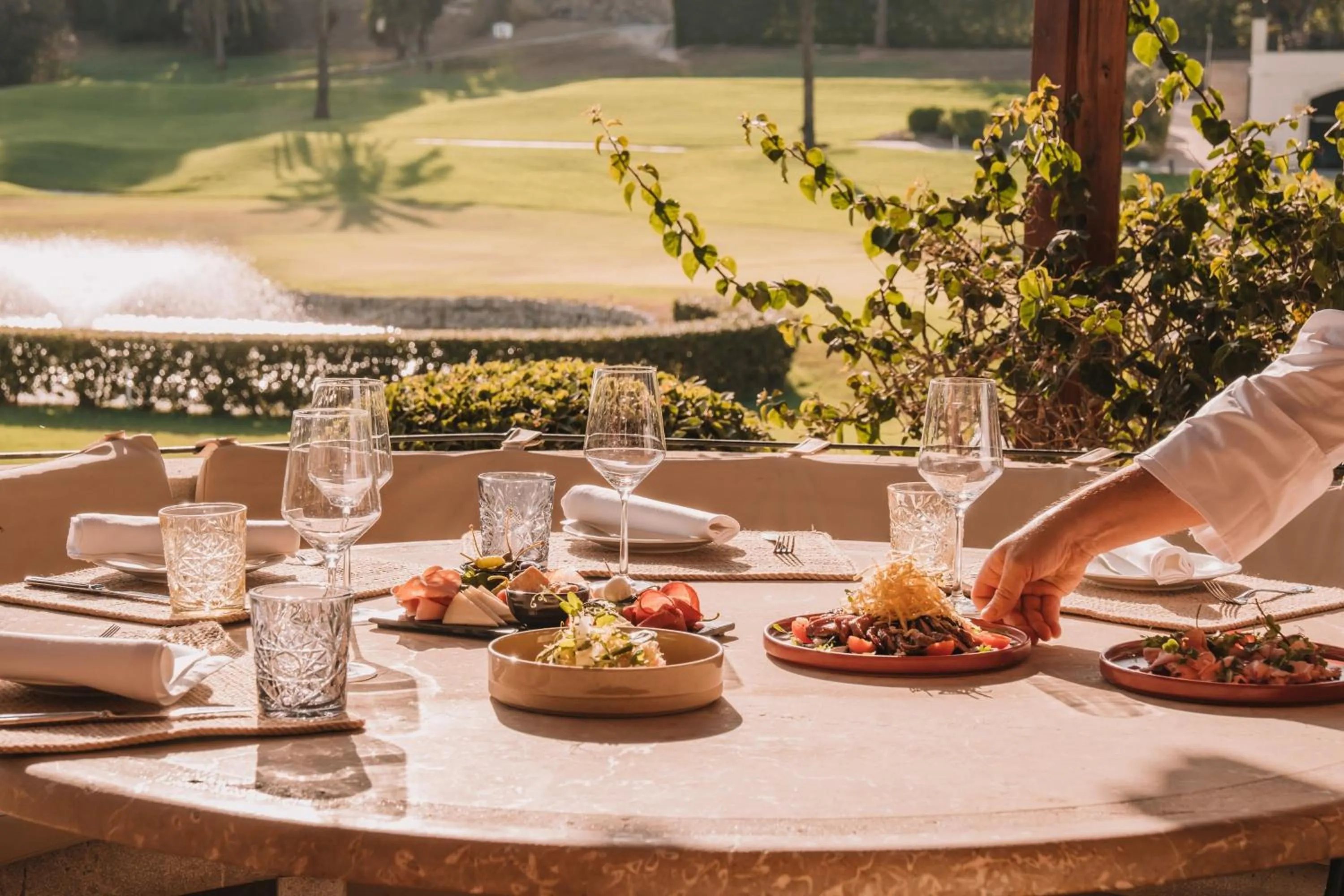 Restaurant/places to eat in Sheraton Mallorca Arabella Golf Hotel