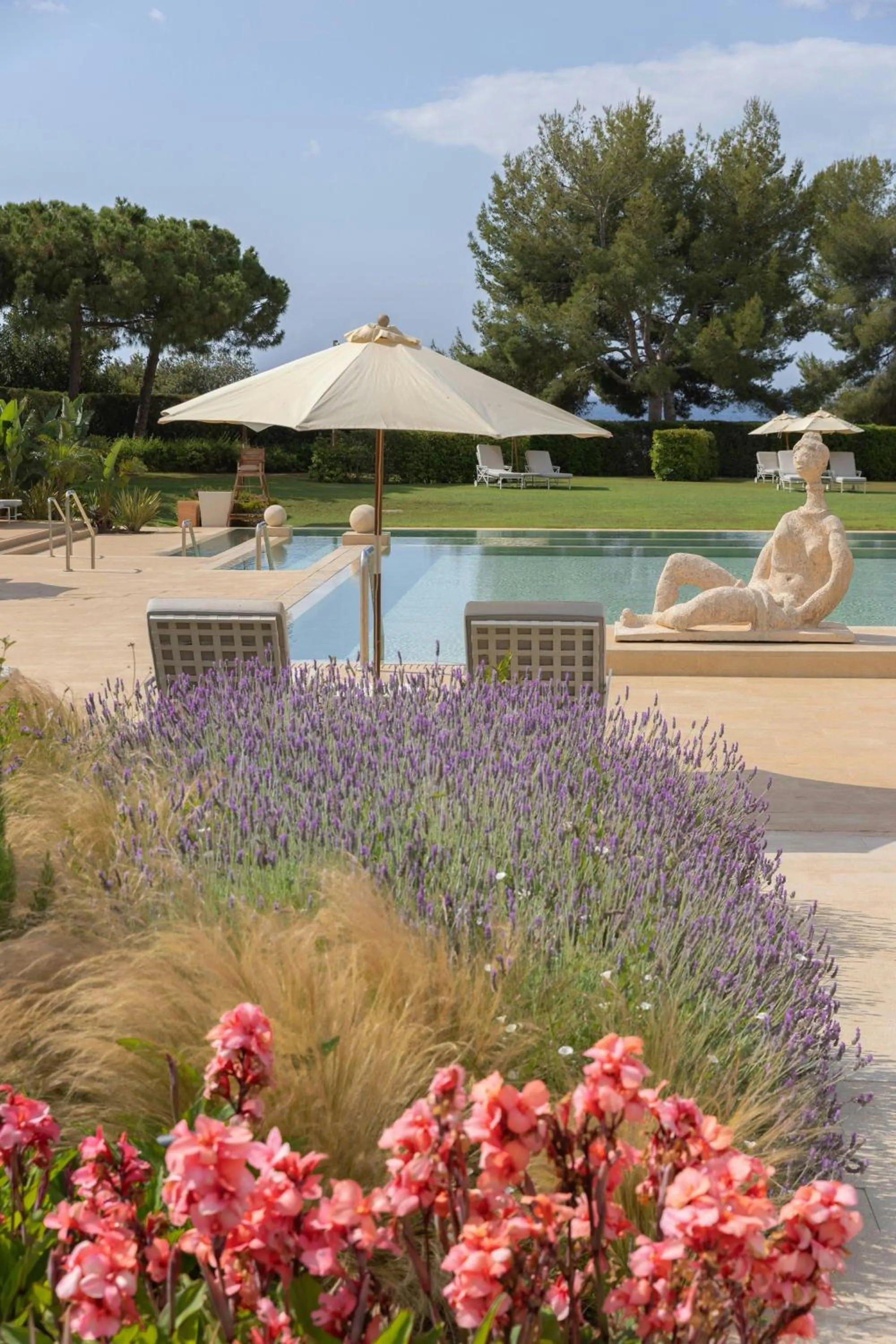 Swimming pool in The St. Regis Mardavall Mallorca Resort