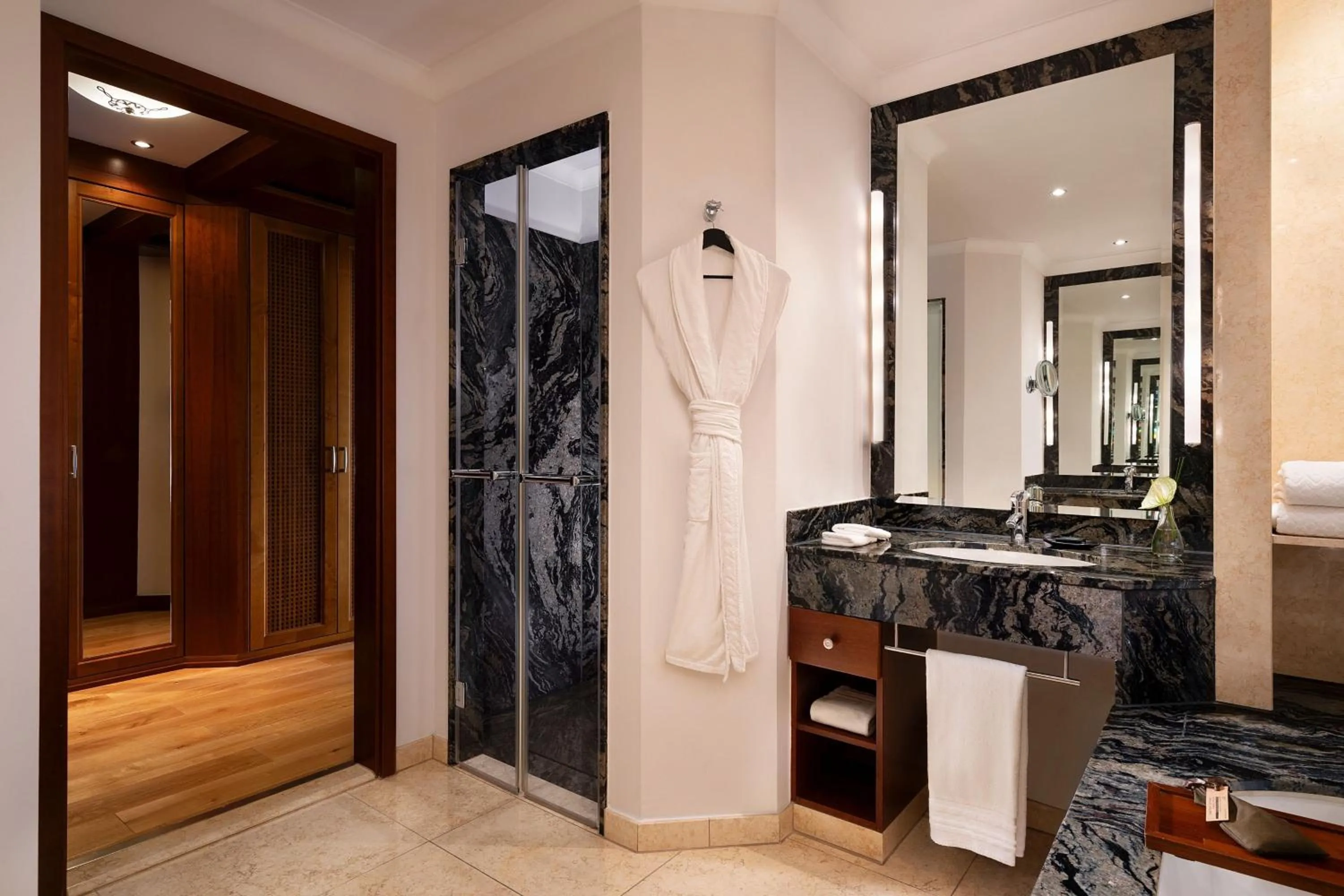 Bathroom in The St. Regis Mardavall Mallorca Resort