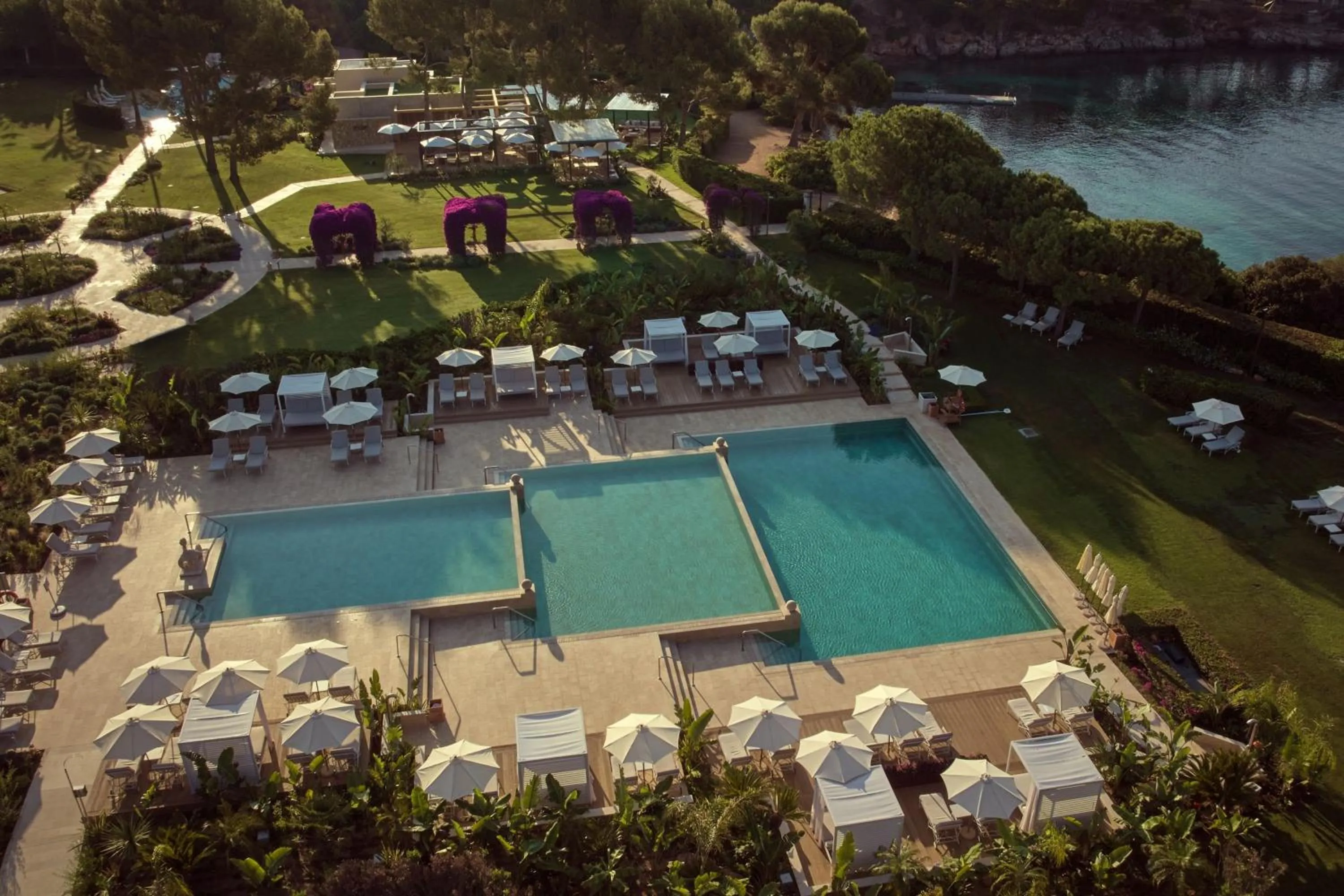 Swimming pool in The St. Regis Mardavall Mallorca Resort