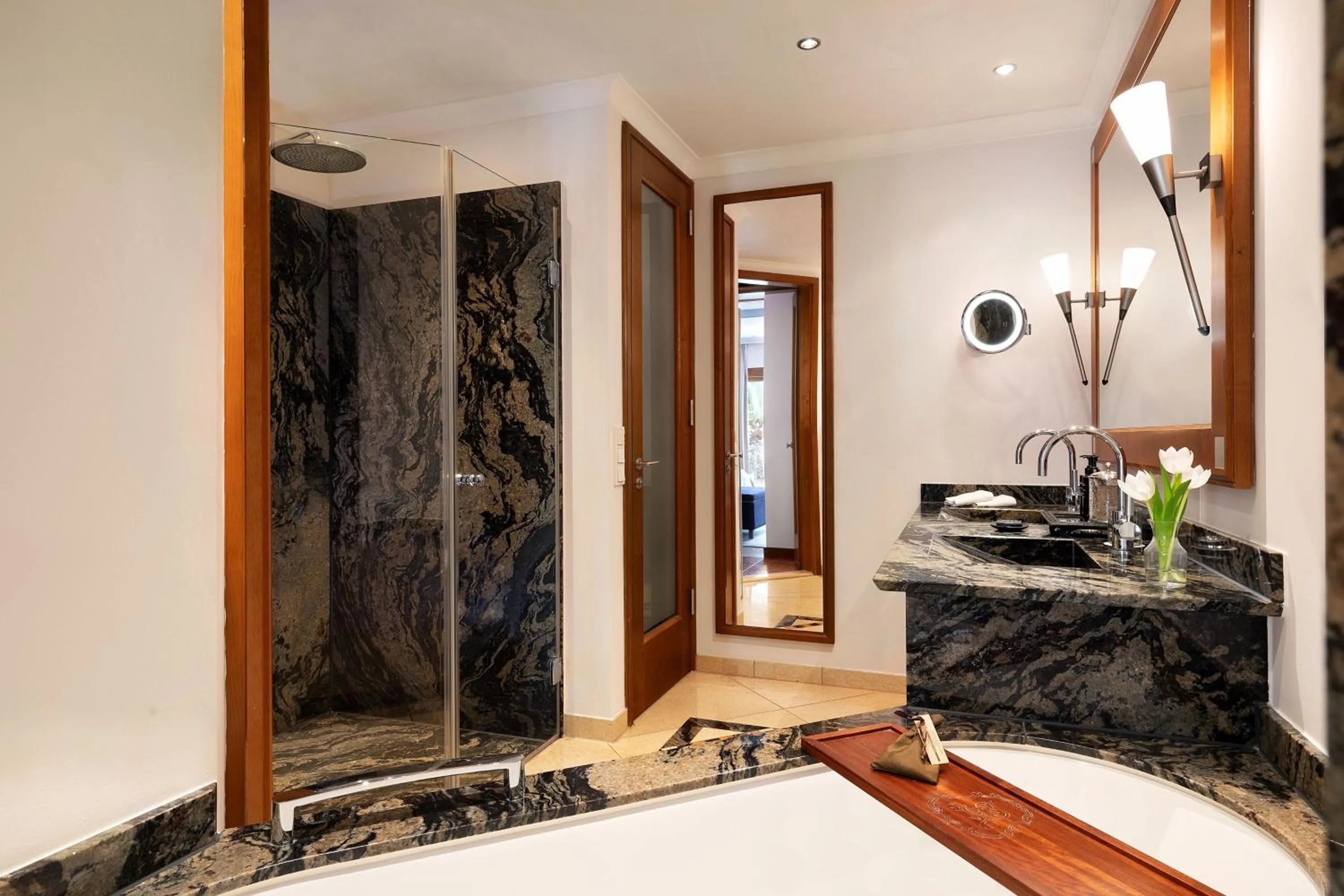 Bathroom in The St. Regis Mardavall Mallorca Resort