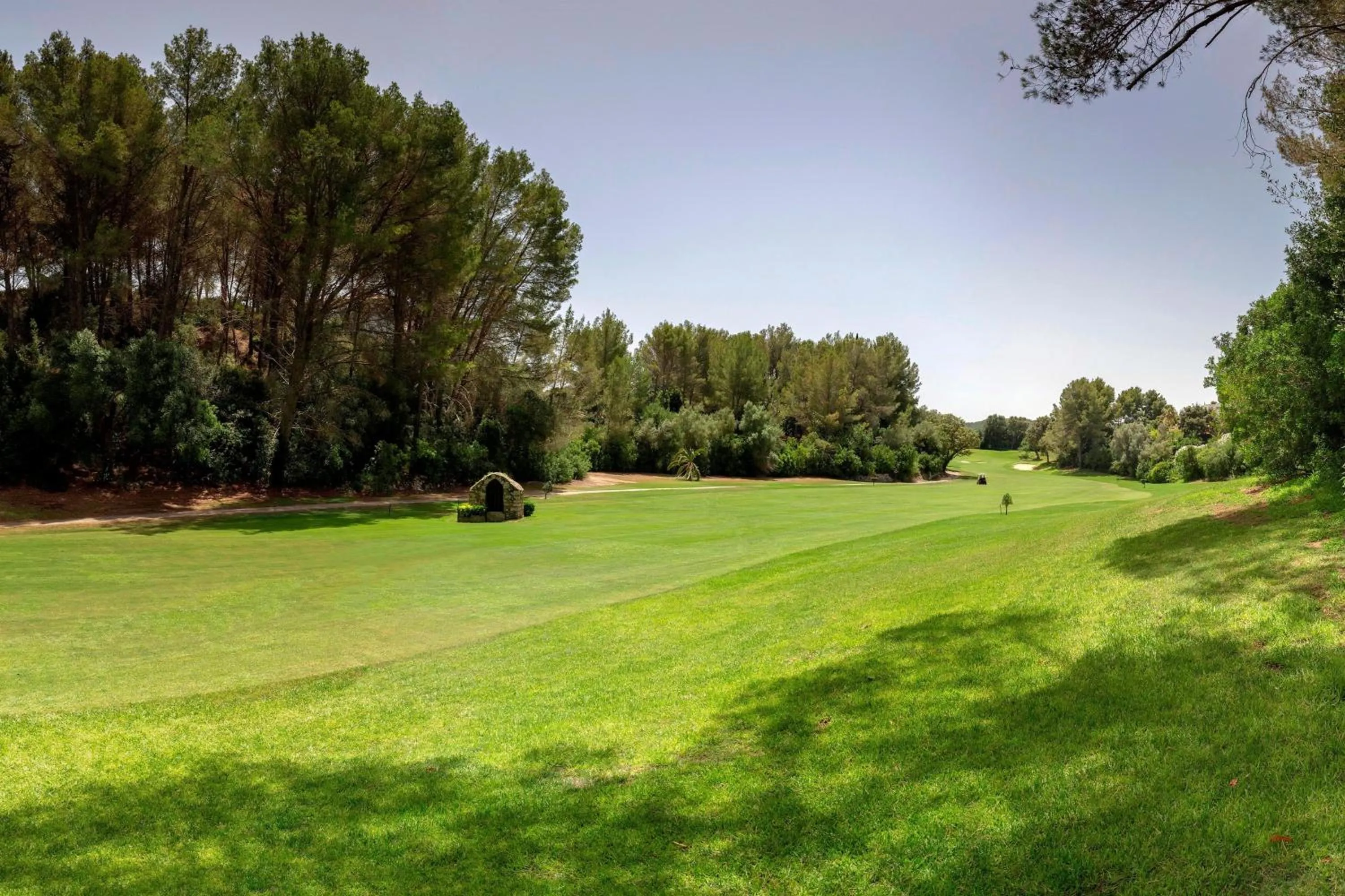 Golfcourse in The St. Regis Mardavall Mallorca Resort