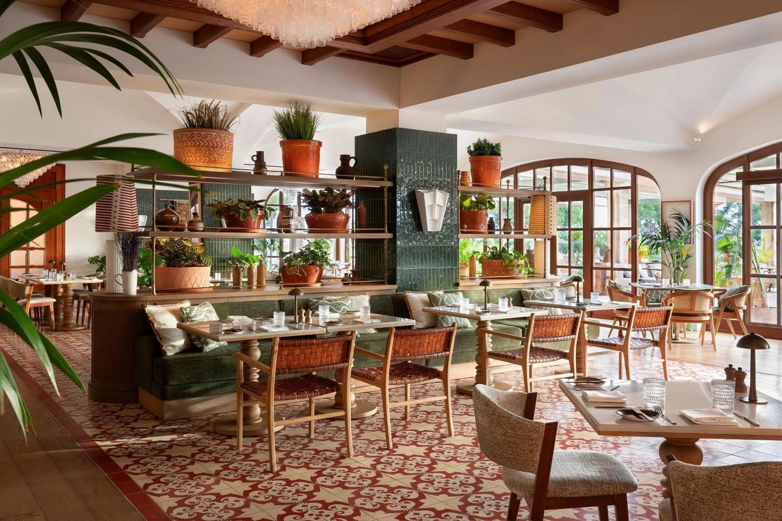 Restaurant/places to eat in The St. Regis Mardavall Mallorca Resort