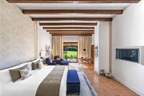The St. Regis Mardavall Mallorca Resort