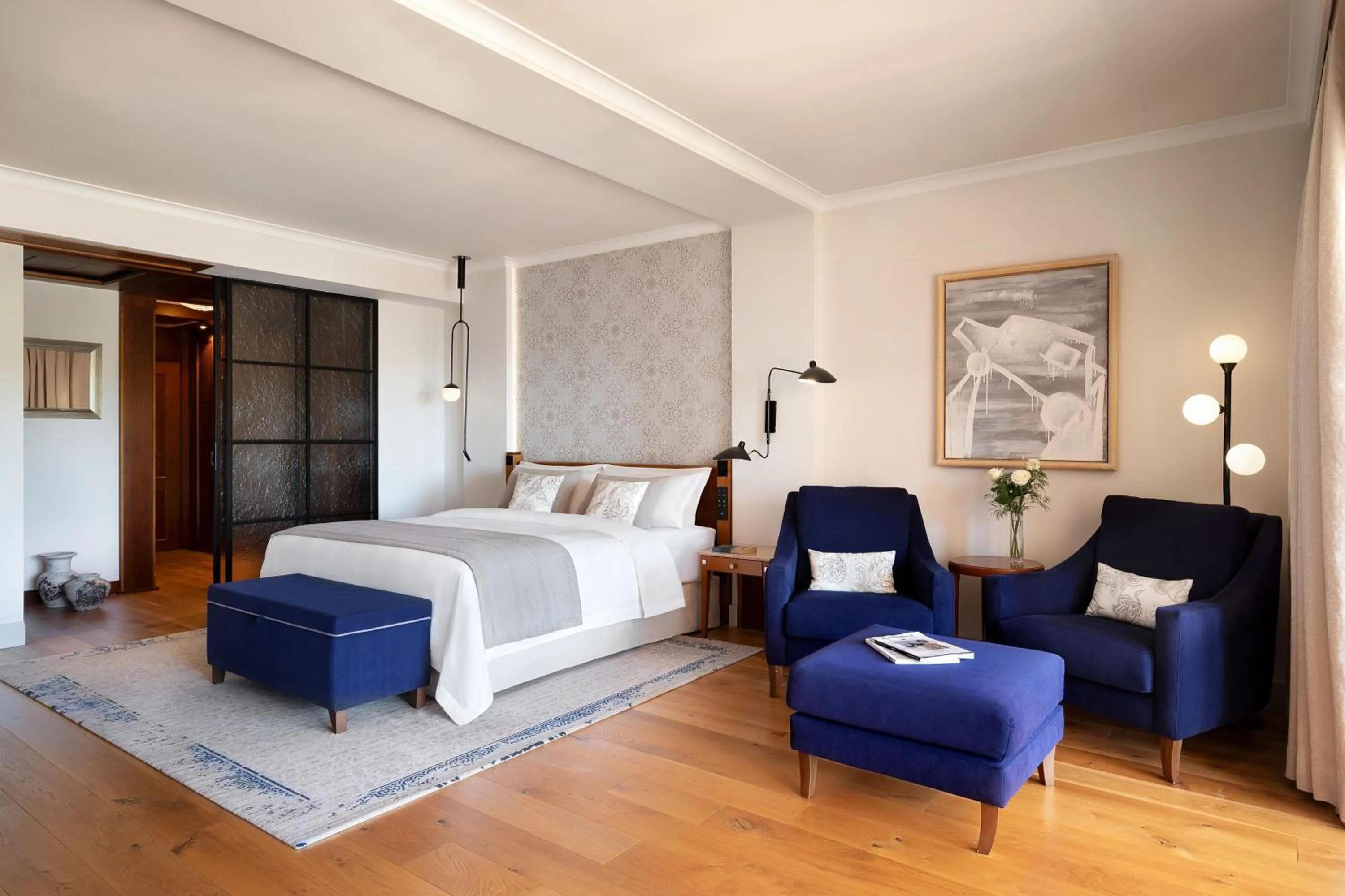 Bedroom, Bed in The St. Regis Mardavall Mallorca Resort