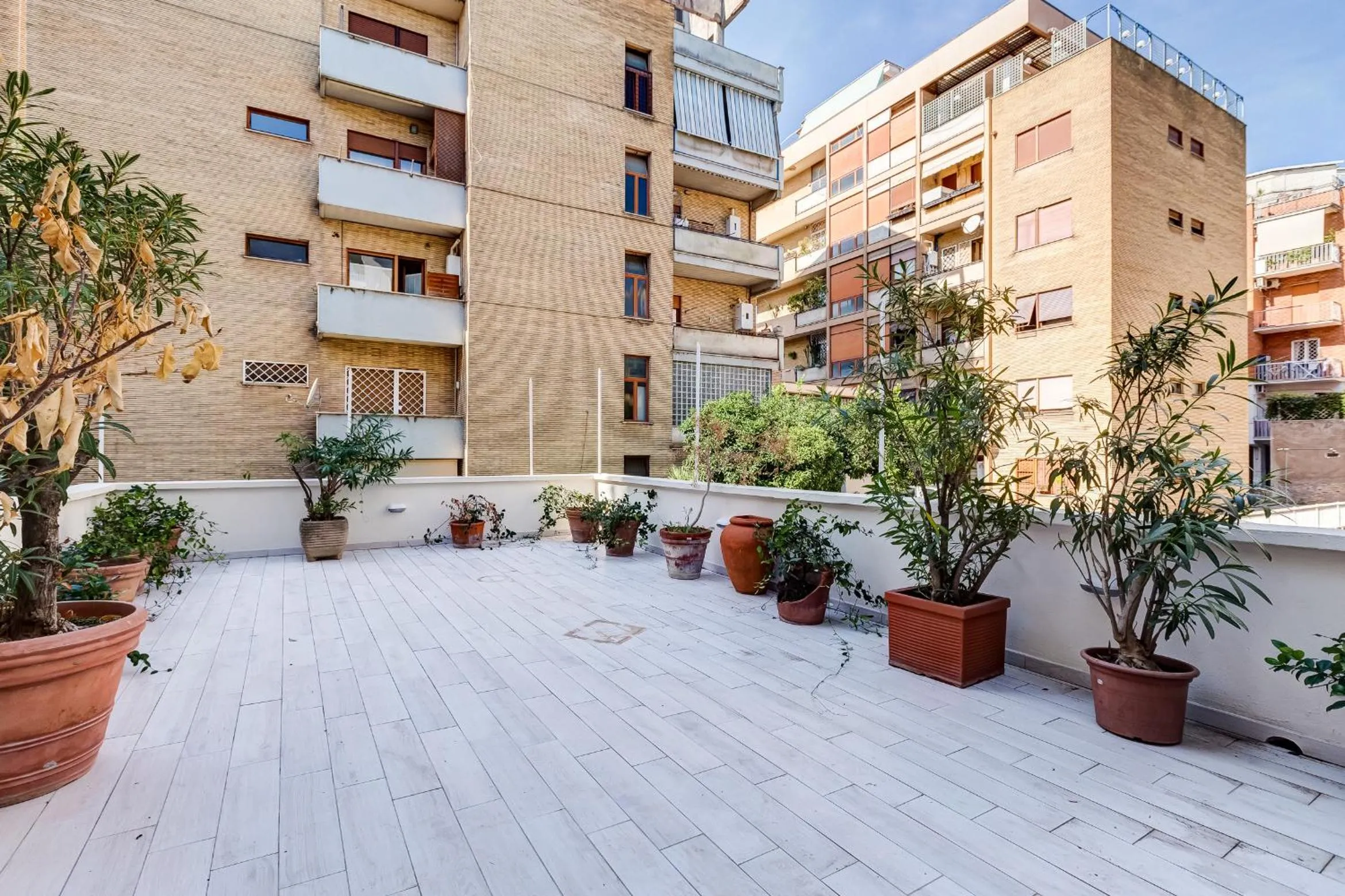 Gianicolo Apartment with Terrace