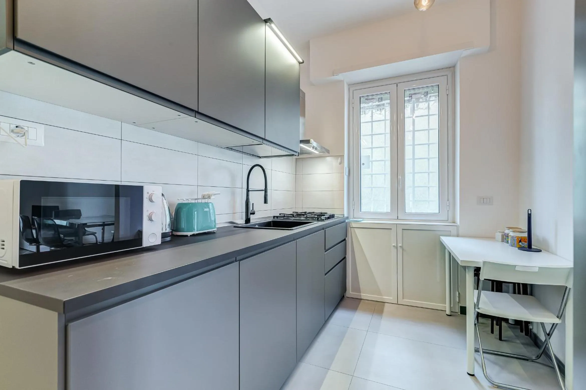 Gianicolo Apartment with Terrace