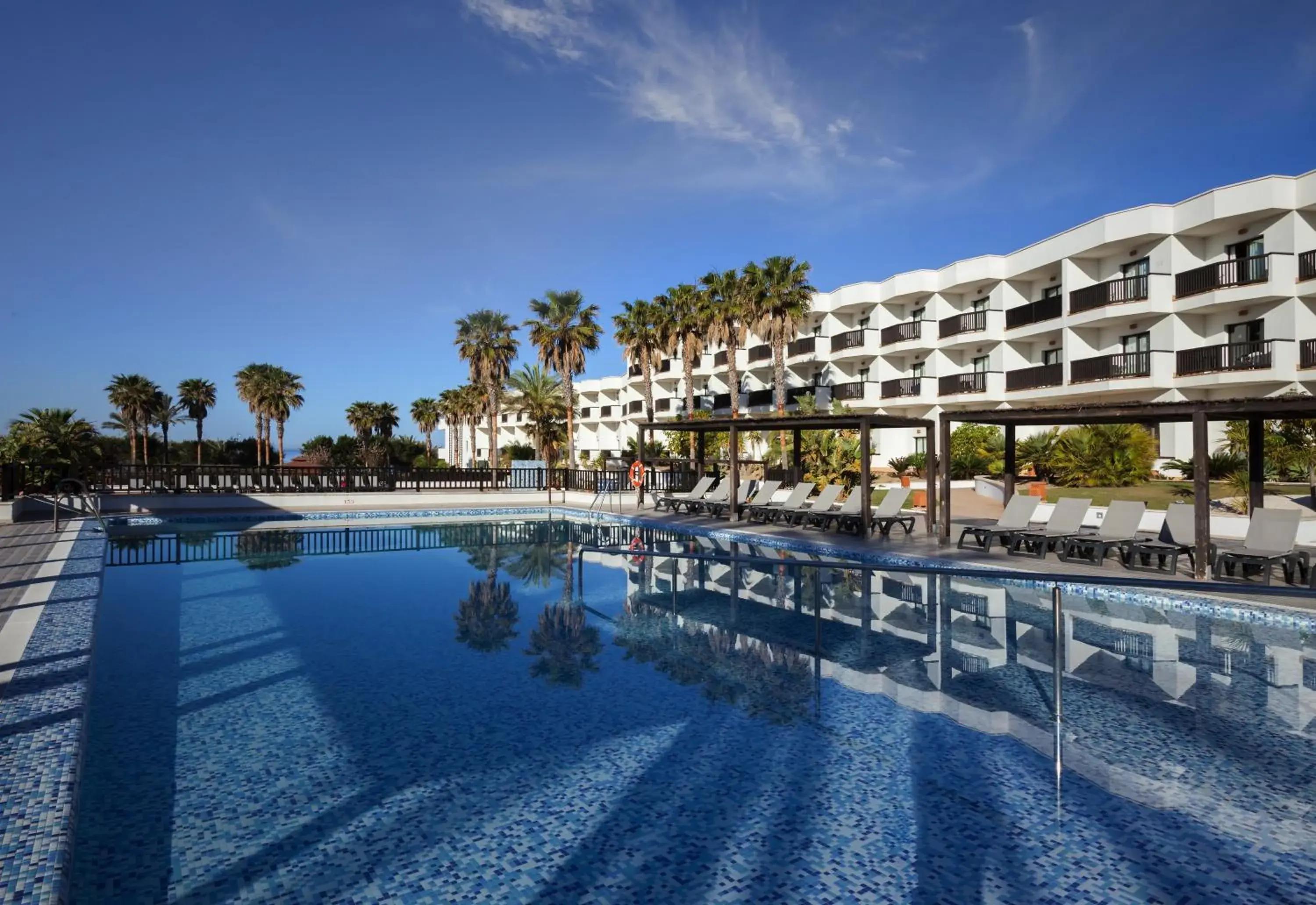 Swimming pool in Barceló Cabo de Gata Swimming pool in Barceló Cabo de Gata