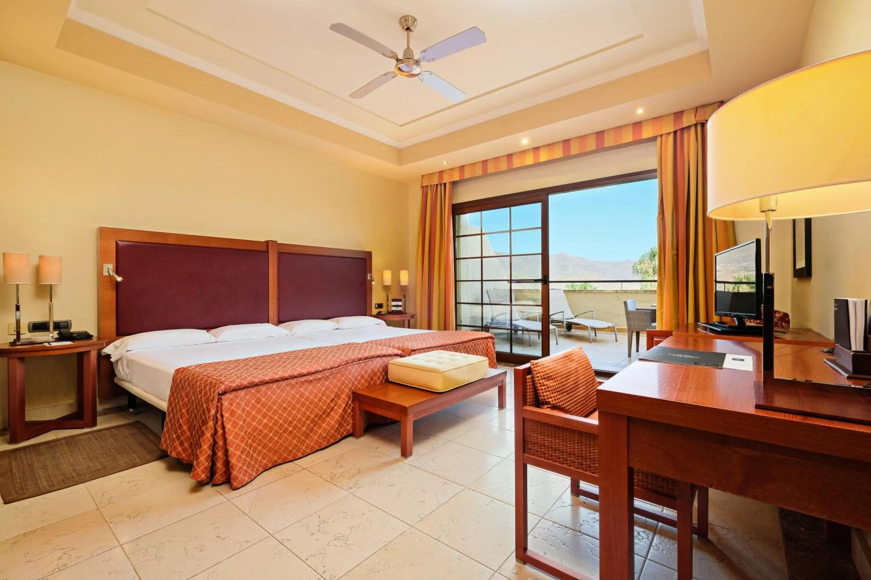 Photo of the whole room, Bed in Hotel Envia Almería Spa & Golf