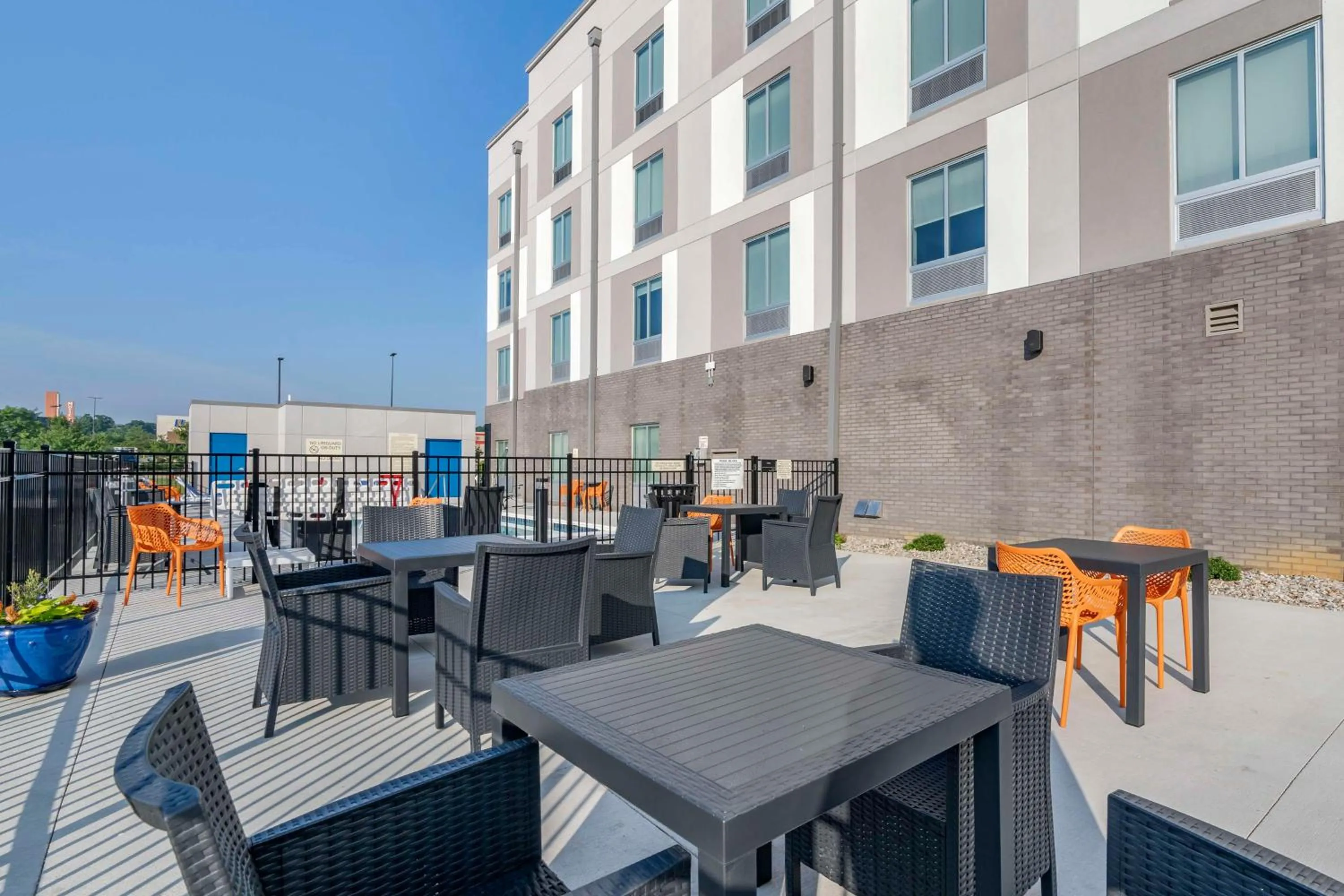 Patio in Hampton Inn Nicholasville Brannon Crossing, Ky